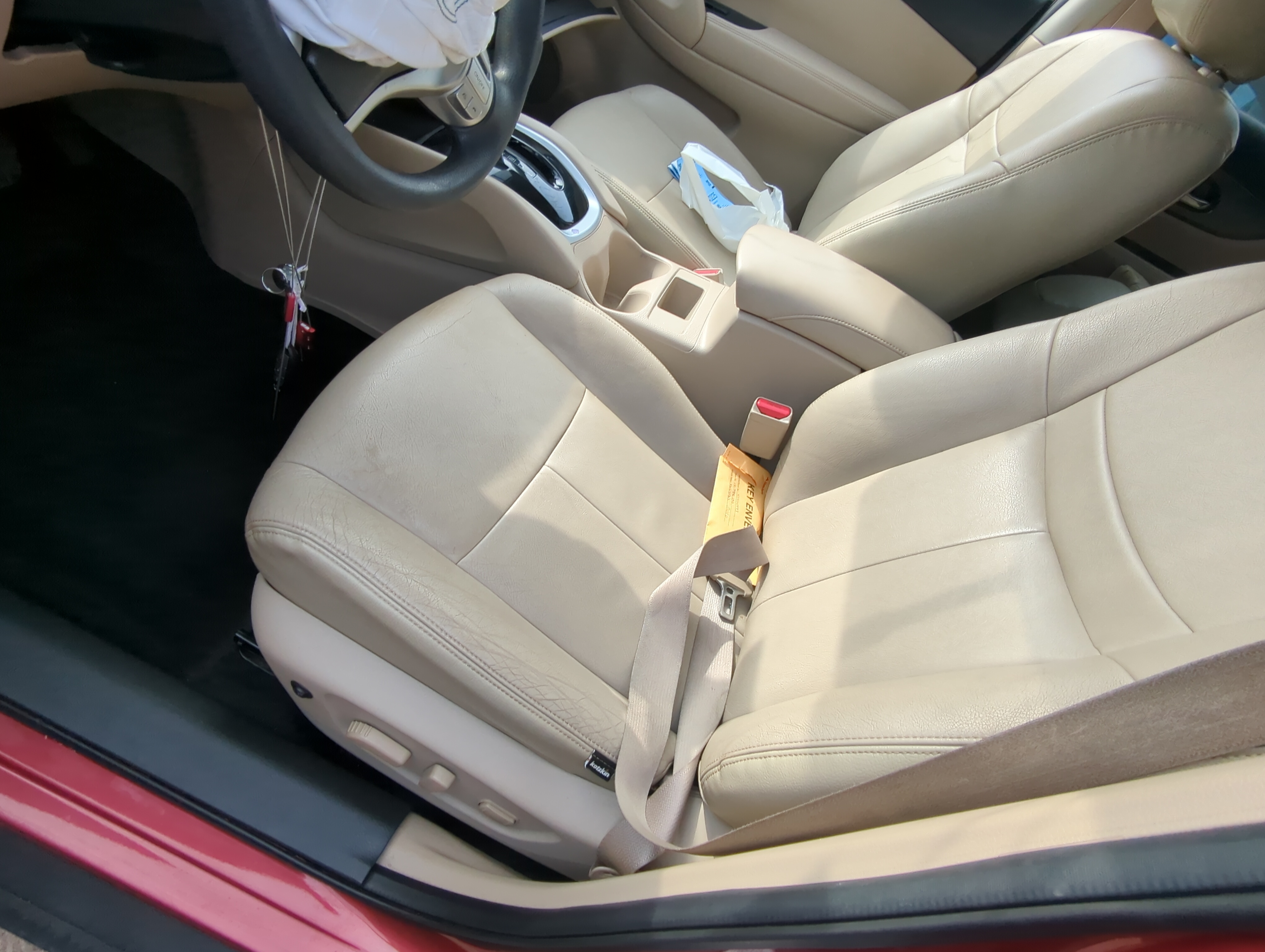 Picture of 2015-2016 Nissan Rogue Driver Front Seat Oem 841016