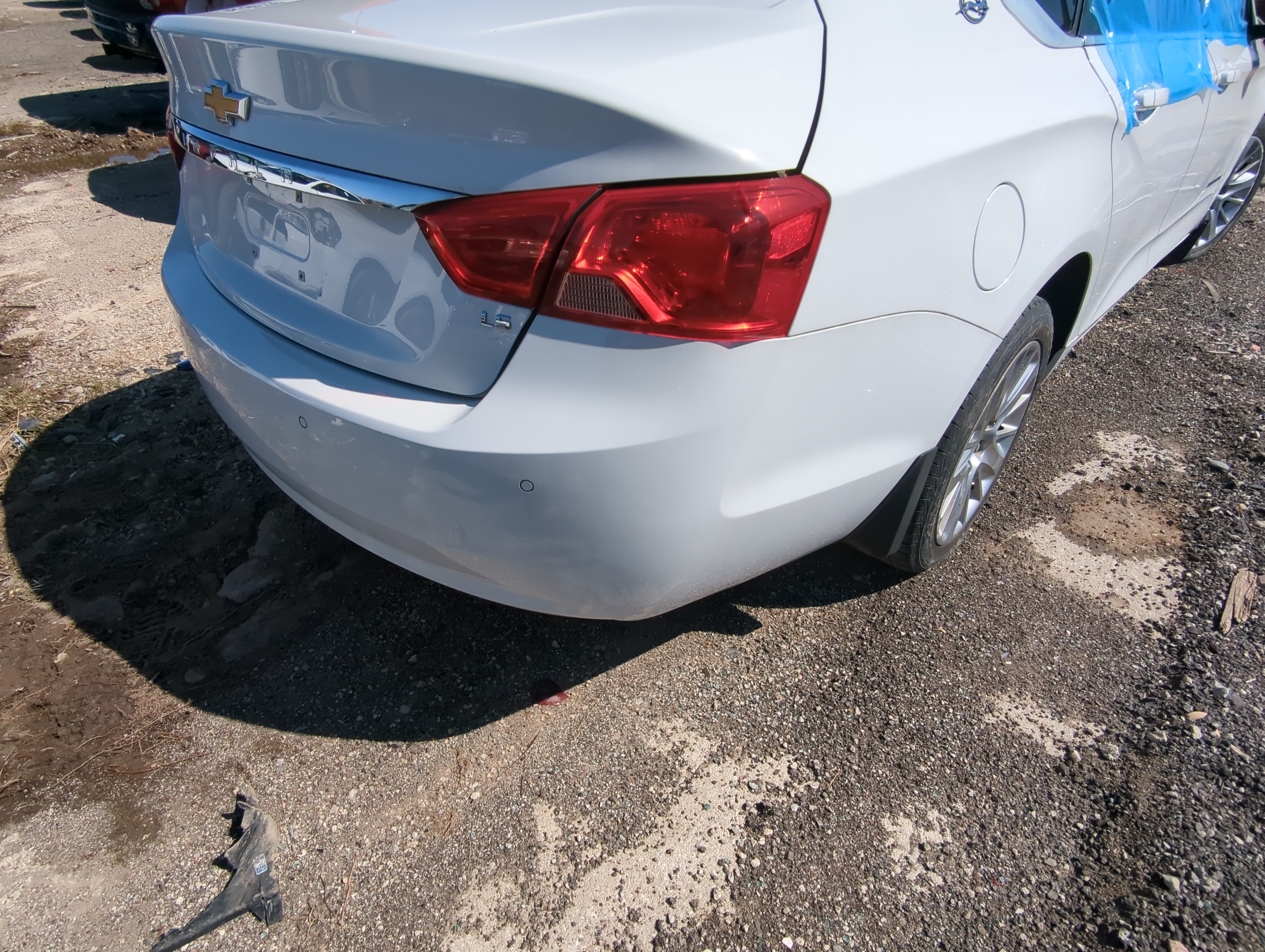 2014-2016 Chevrolet Impala Rear Bumper Assembly Oem 841079 - Oemusedautoparts1.com