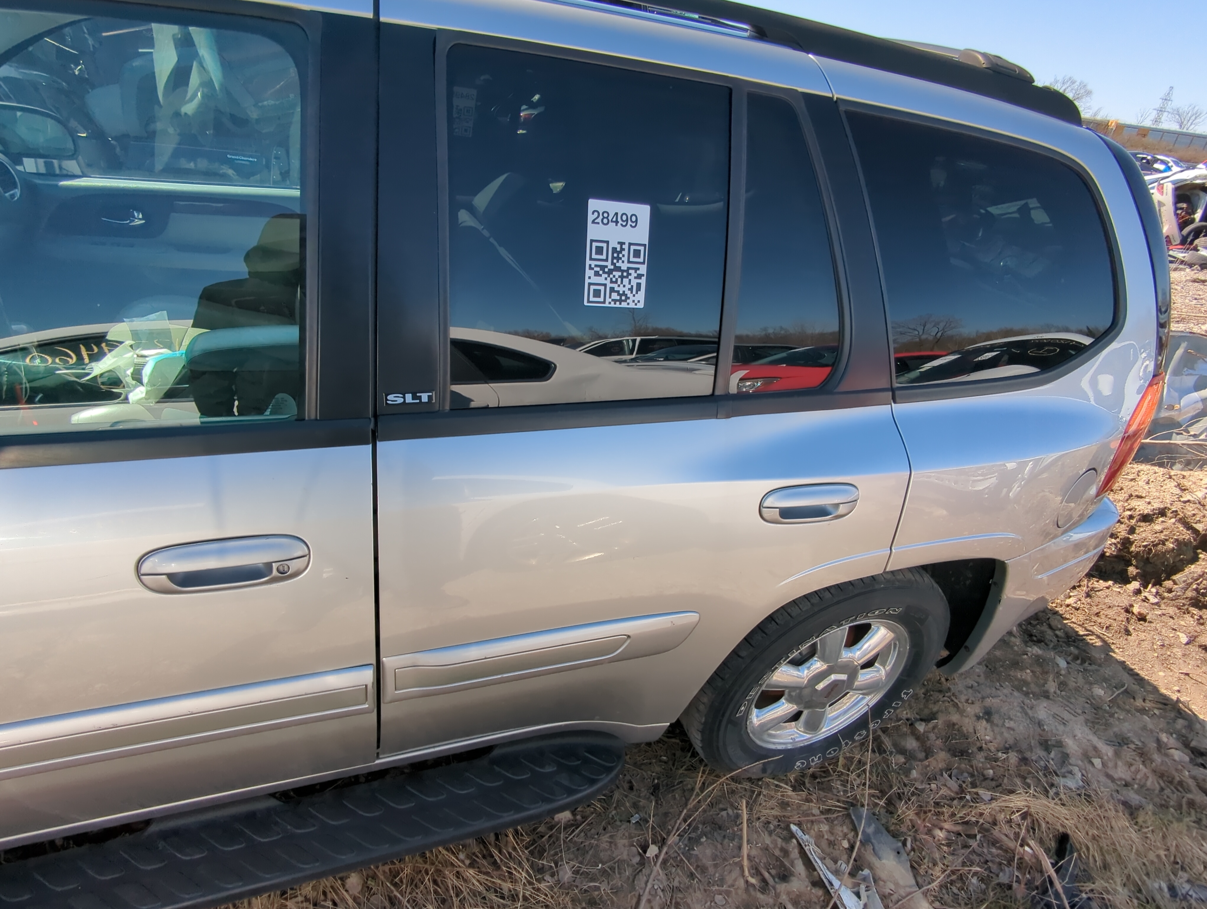 Picture of 2005-2009 Gmc Envoy Driver Rear Door Oem 841256