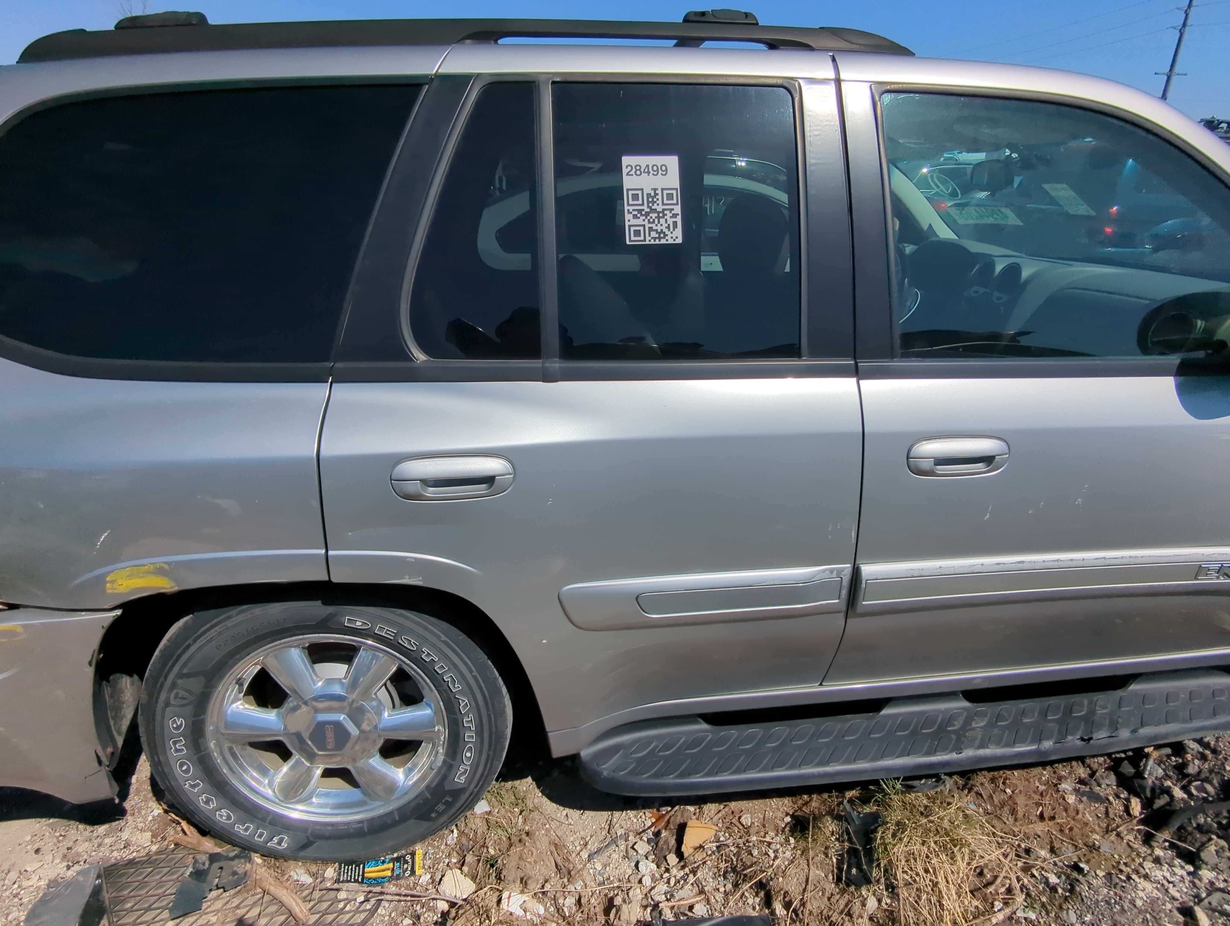 Picture of 2005-2009 Gmc Envoy Passenger Rear Door Oem 841257