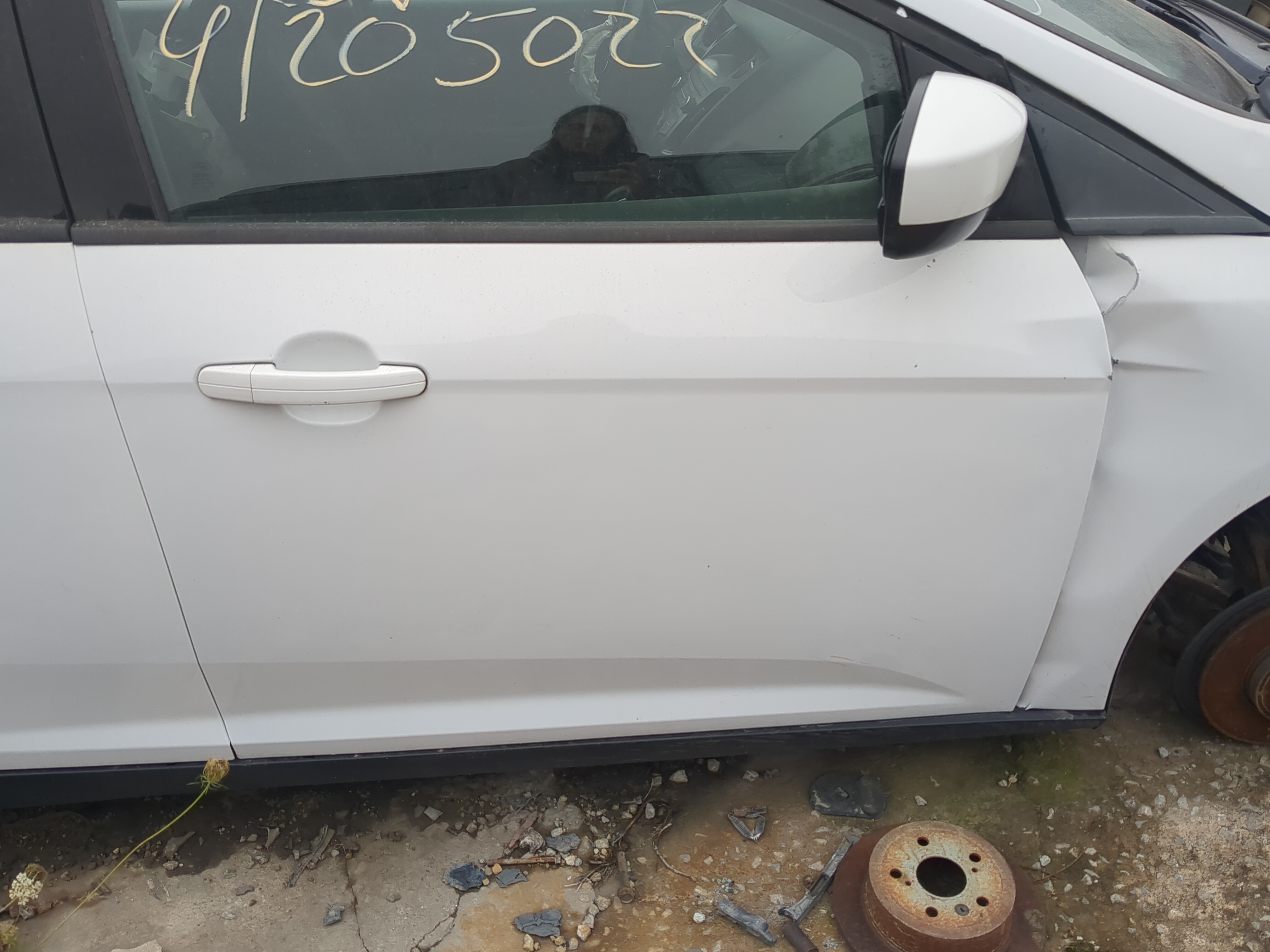 2015-2018 Ford Focus Passenger Front Door Oem 841401 - Oemusedautoparts1.com