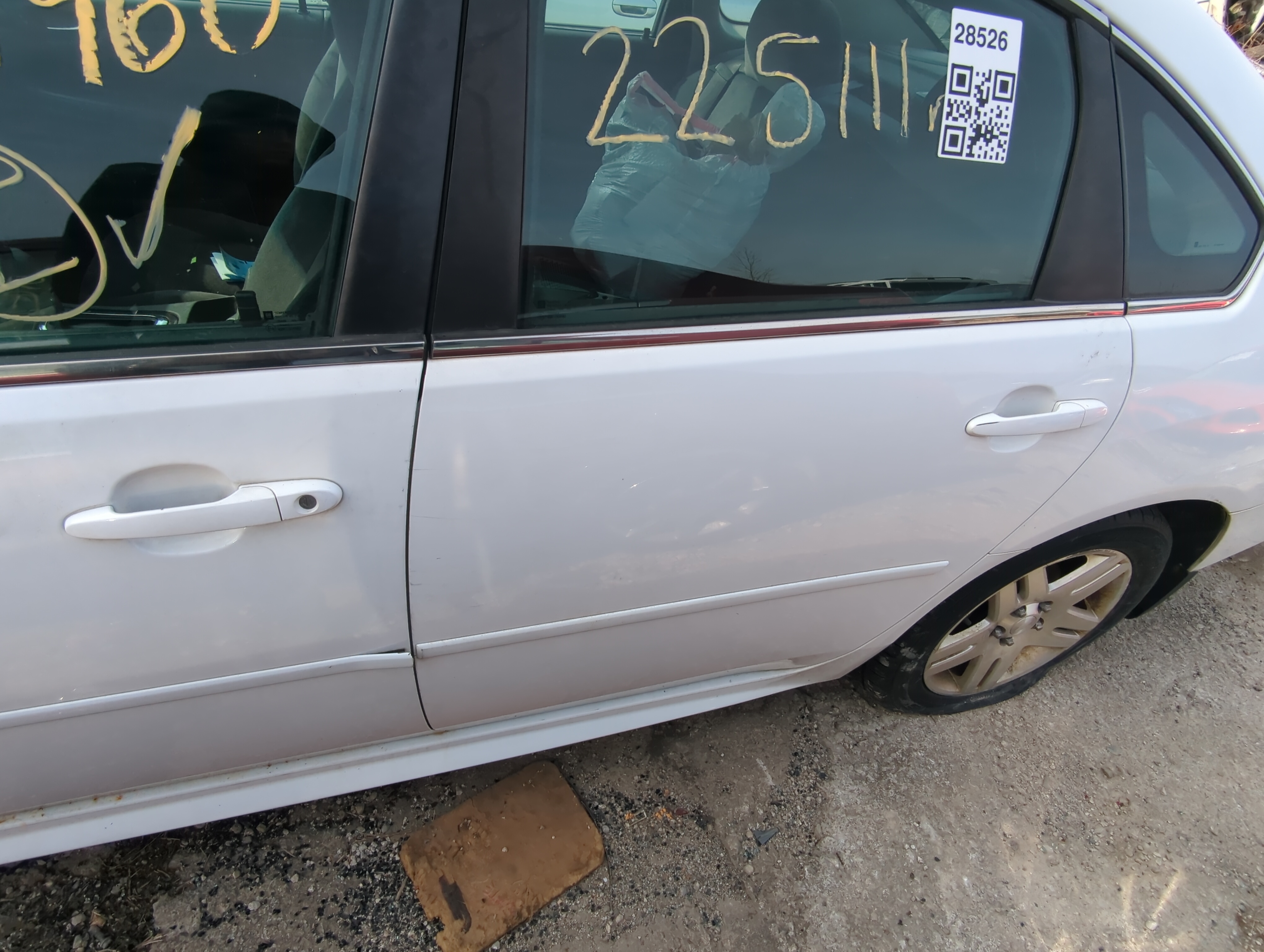 Picture of 2008-2016 Chevrolet Impala Driver Rear Door Oem 841753