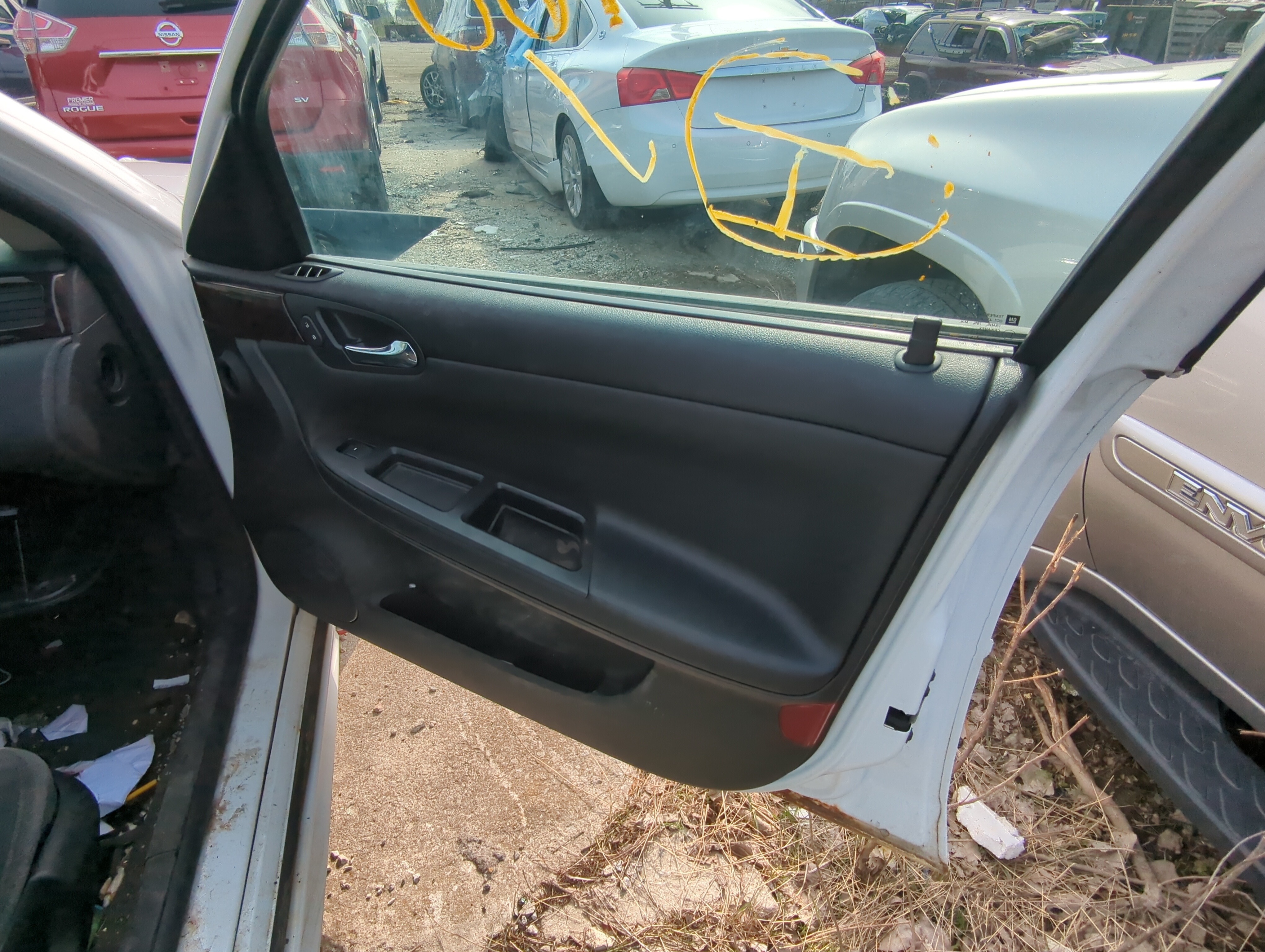 Picture of 2012 Chevrolet Impala Front Right Passenger Interior Door Panel Trim 841806