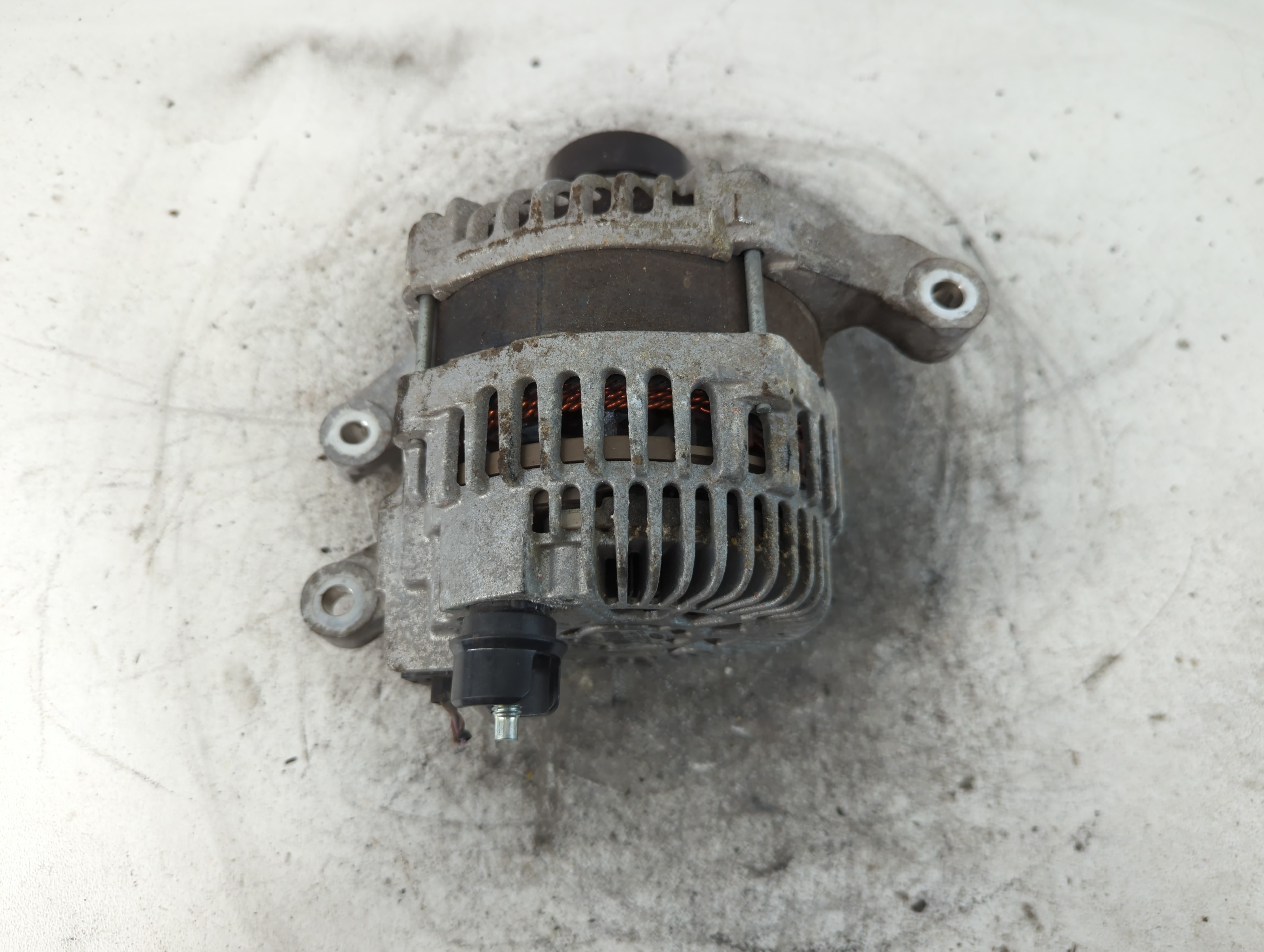 2013-2020 Ford Fusion Alternator Generator Charging Assembly Engine Oem 841891 - Oemusedautoparts1.com