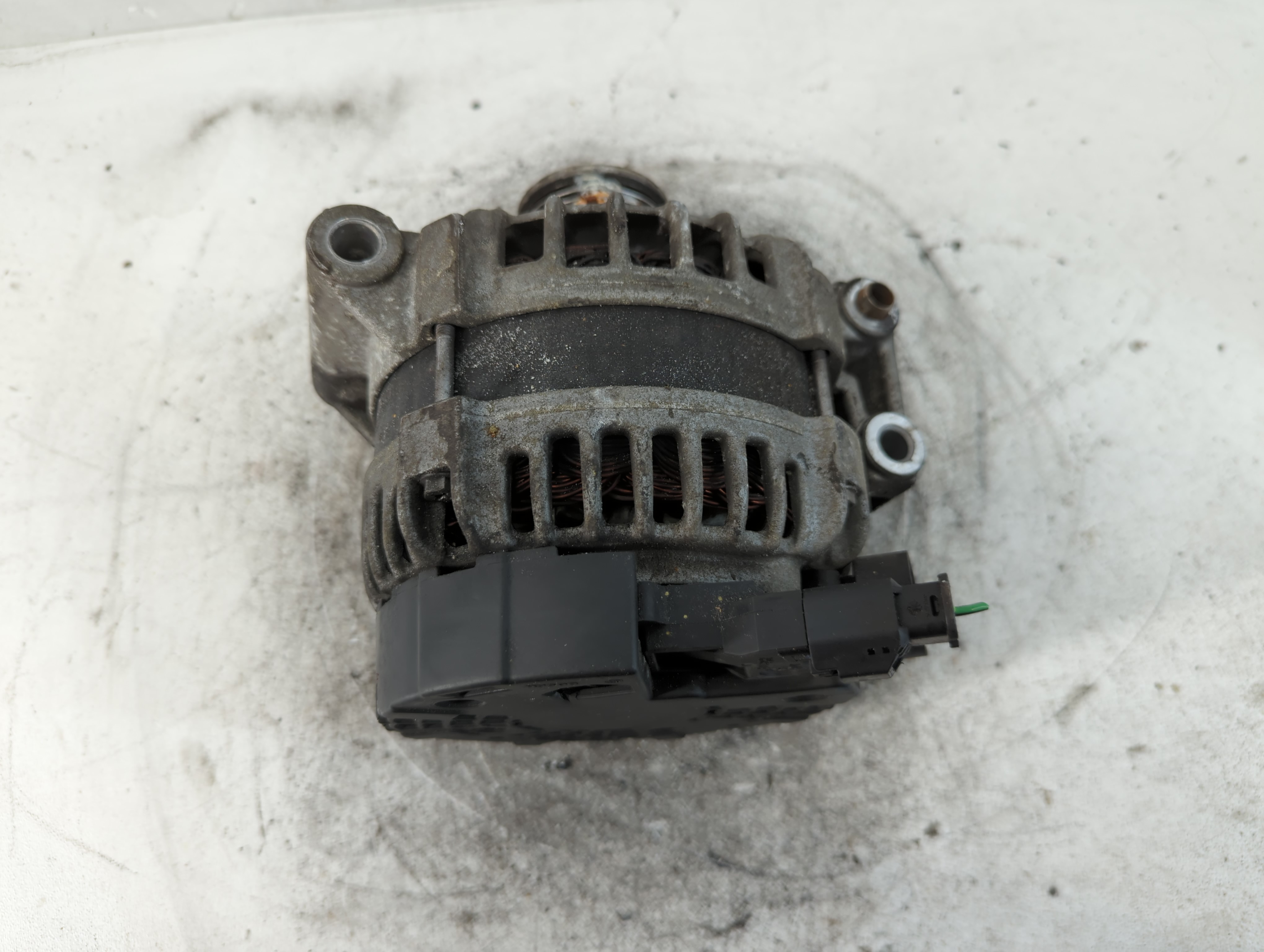 Picture of 2009-2014 Mini Cooper Alternator Generator Charging Assembly Engine Oem 841921