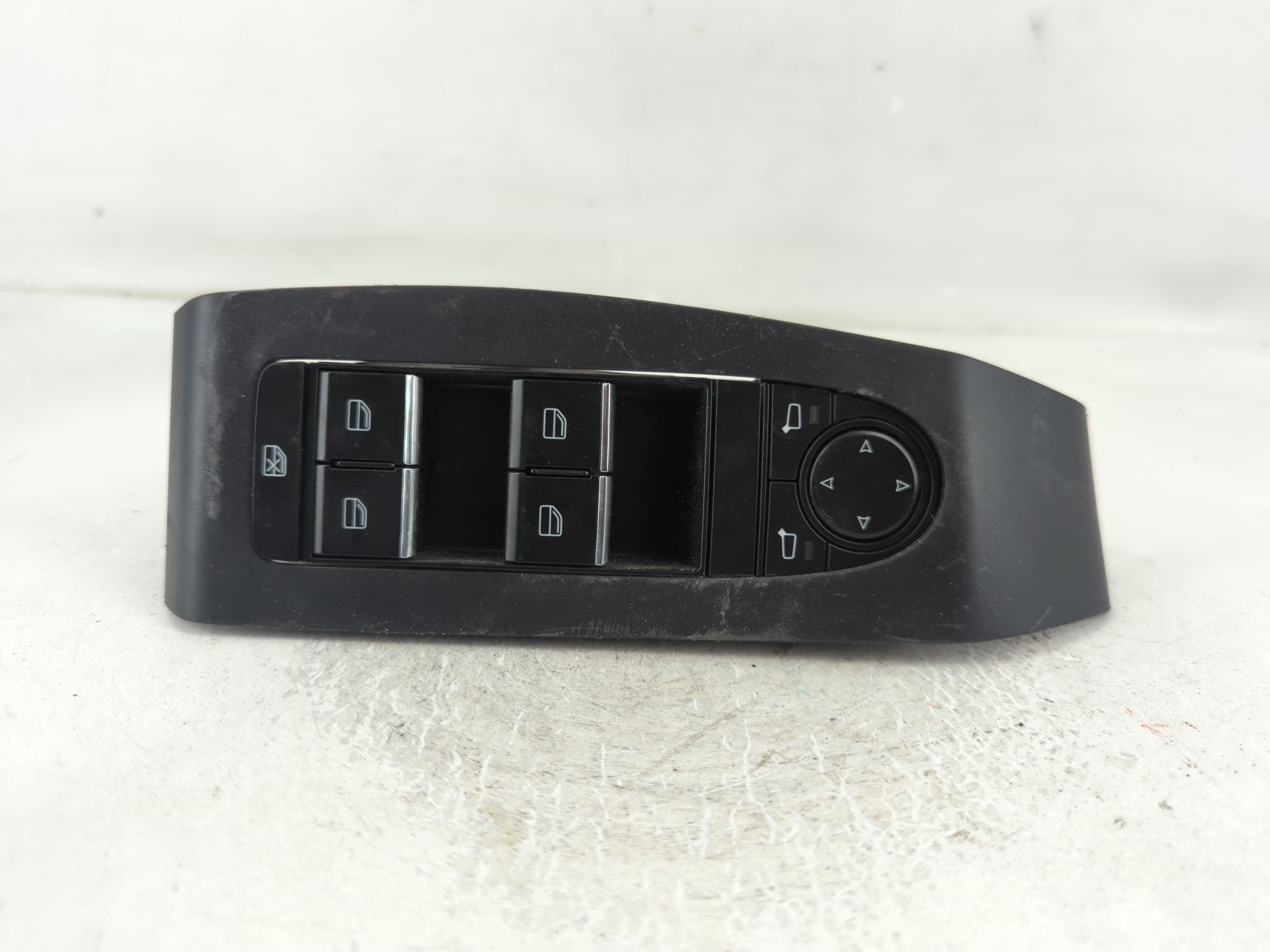 Picture of 2020-2022 Mazda Cx-30 Driver Left Door Master Power Window Switch 841952