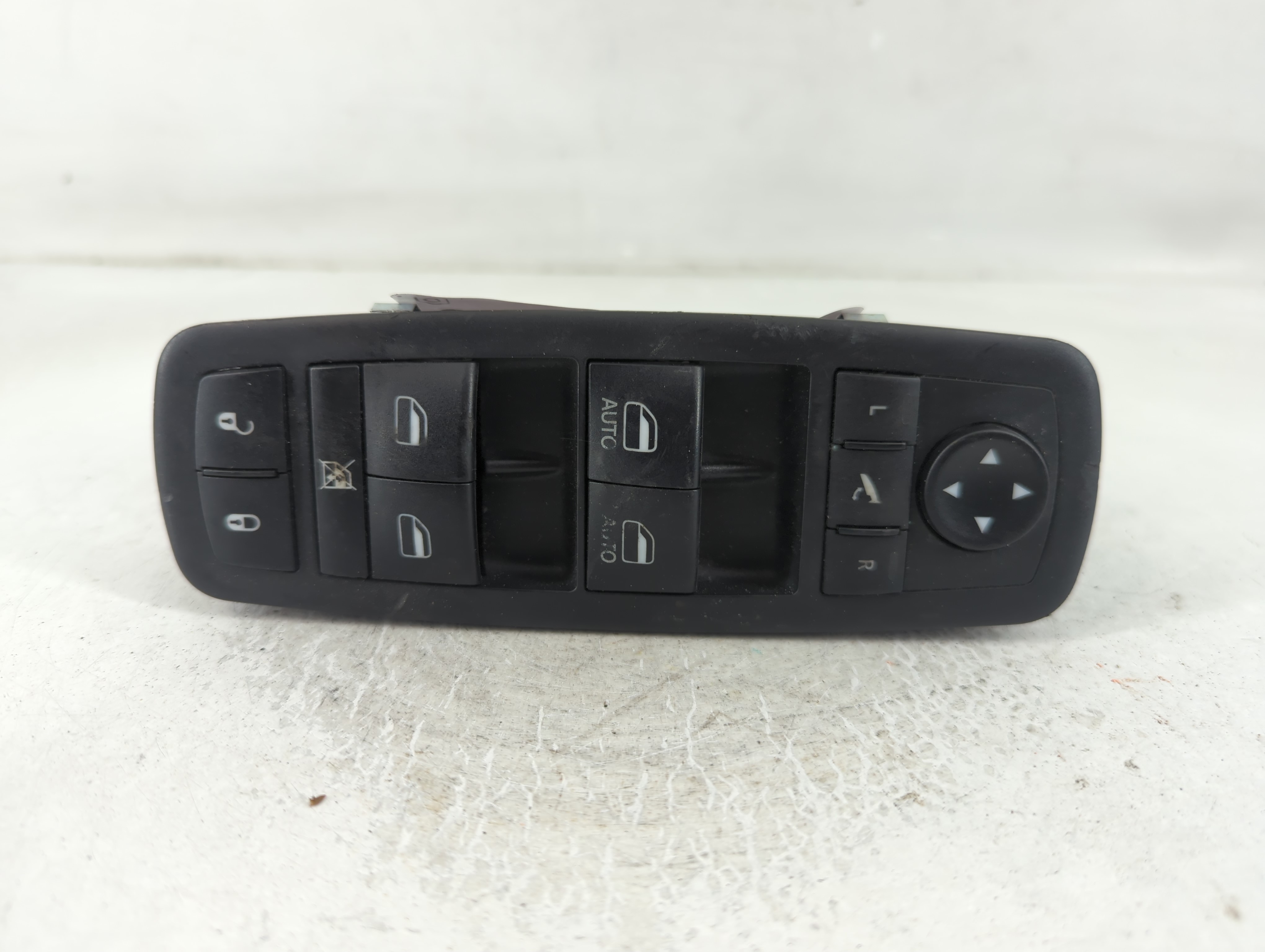 Picture of Dodge Ram 1500 Driver Left Door Master Power Window Switch 68262252ac 842052