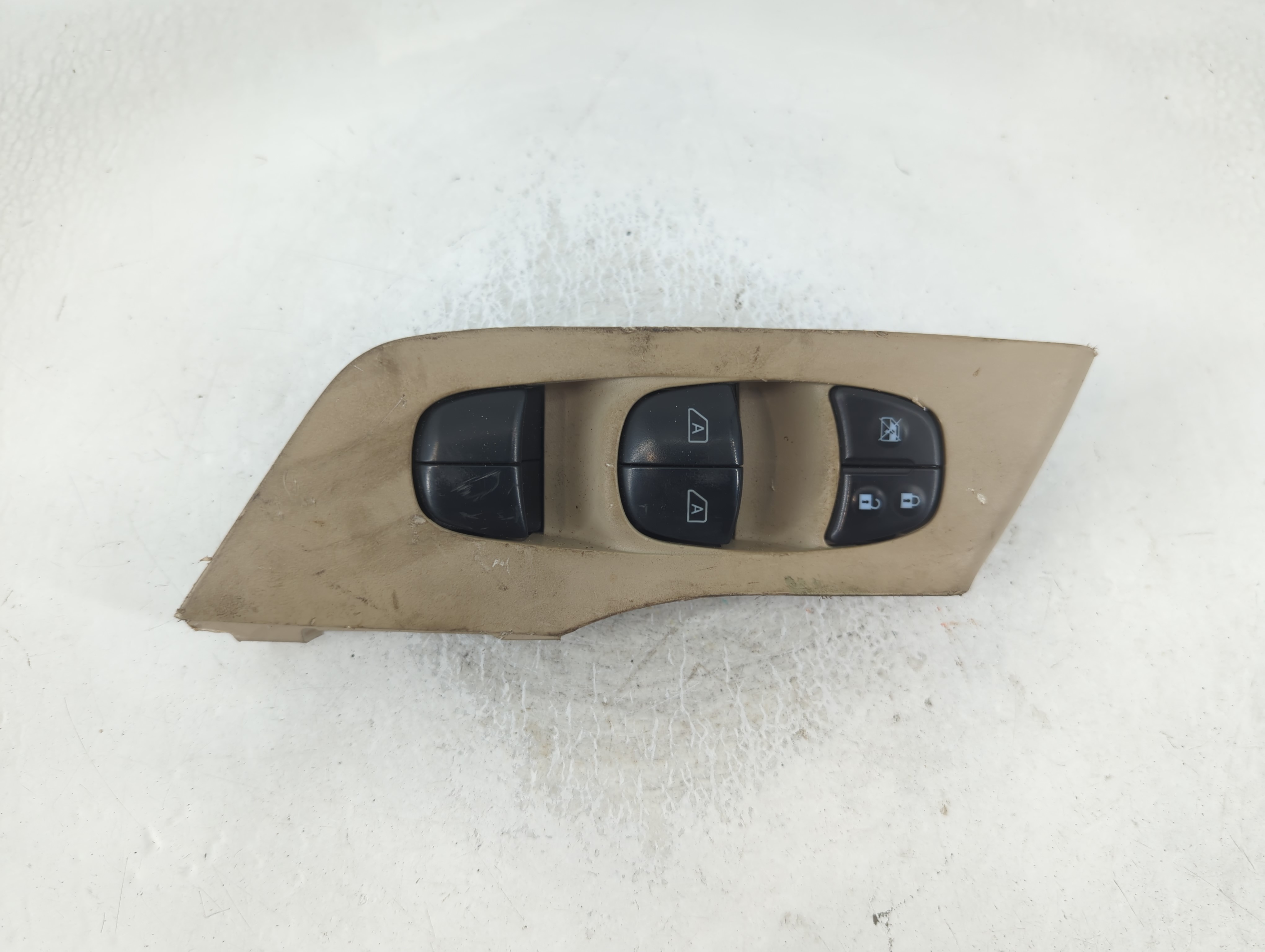 2013-2018 Nissan Altima Driver Left Door Master Power Window Switch 842060 - Oemusedautoparts1.com