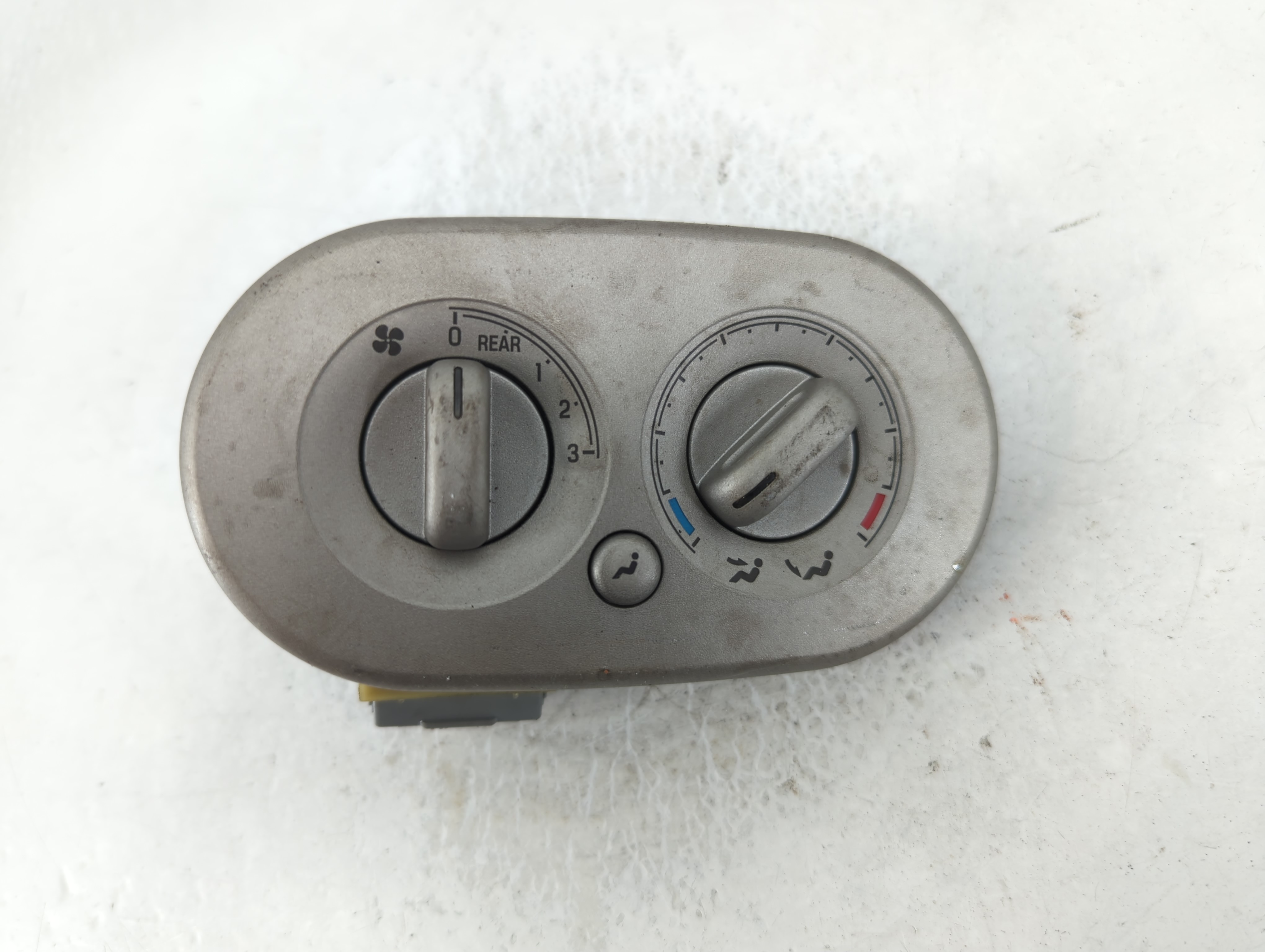 2003 Lincoln Aviator Ac Heater Rear Climate Control 2c5h-19d838-ad 842096 - Oemusedautoparts1.com
