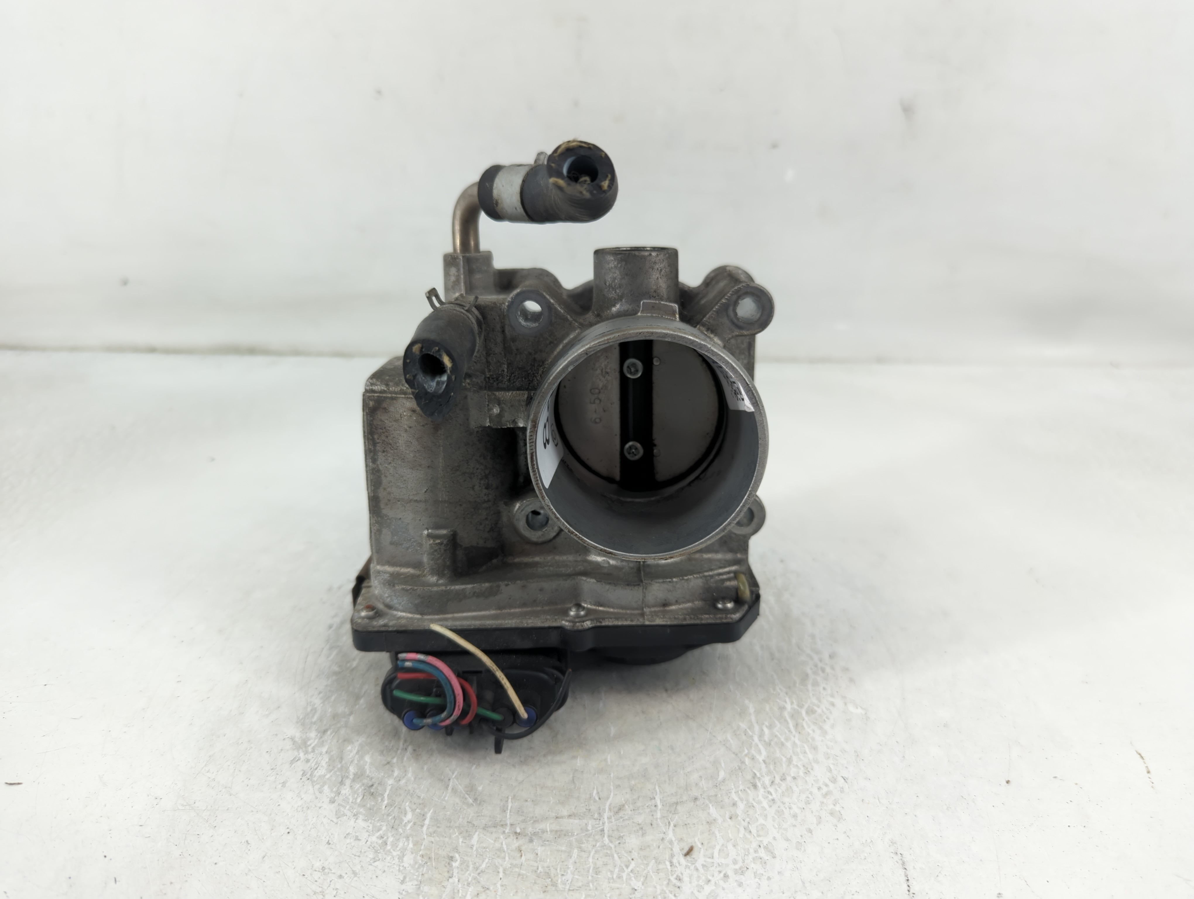 2012-2019 Nissan Versa Throttle Body 842117 - Oemusedautoparts1.com