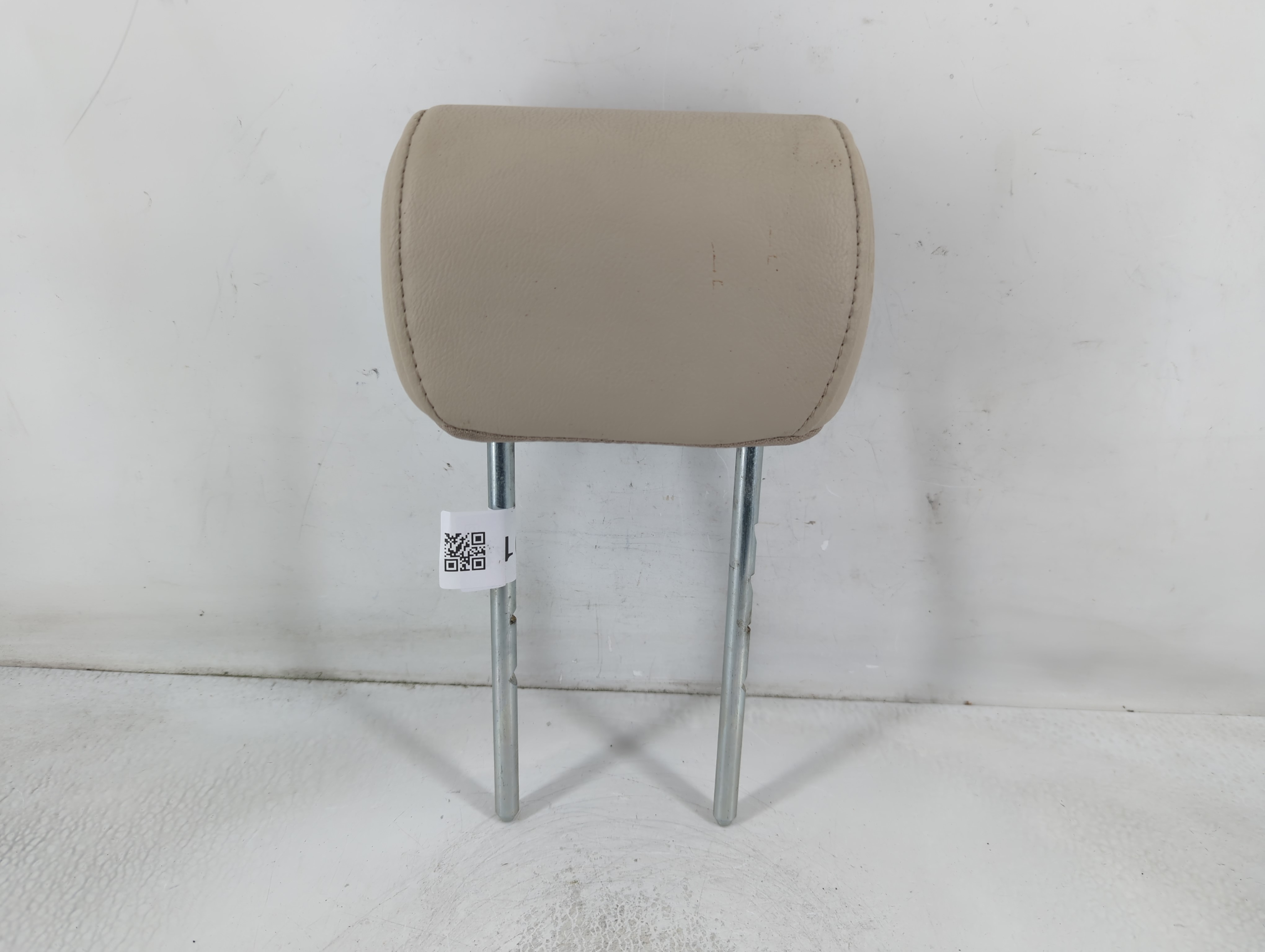 1999-2003 Ford F-150 Headrest Head Rest Front Driver Passenger Seat Beige 842291 - Oemusedautoparts1.com