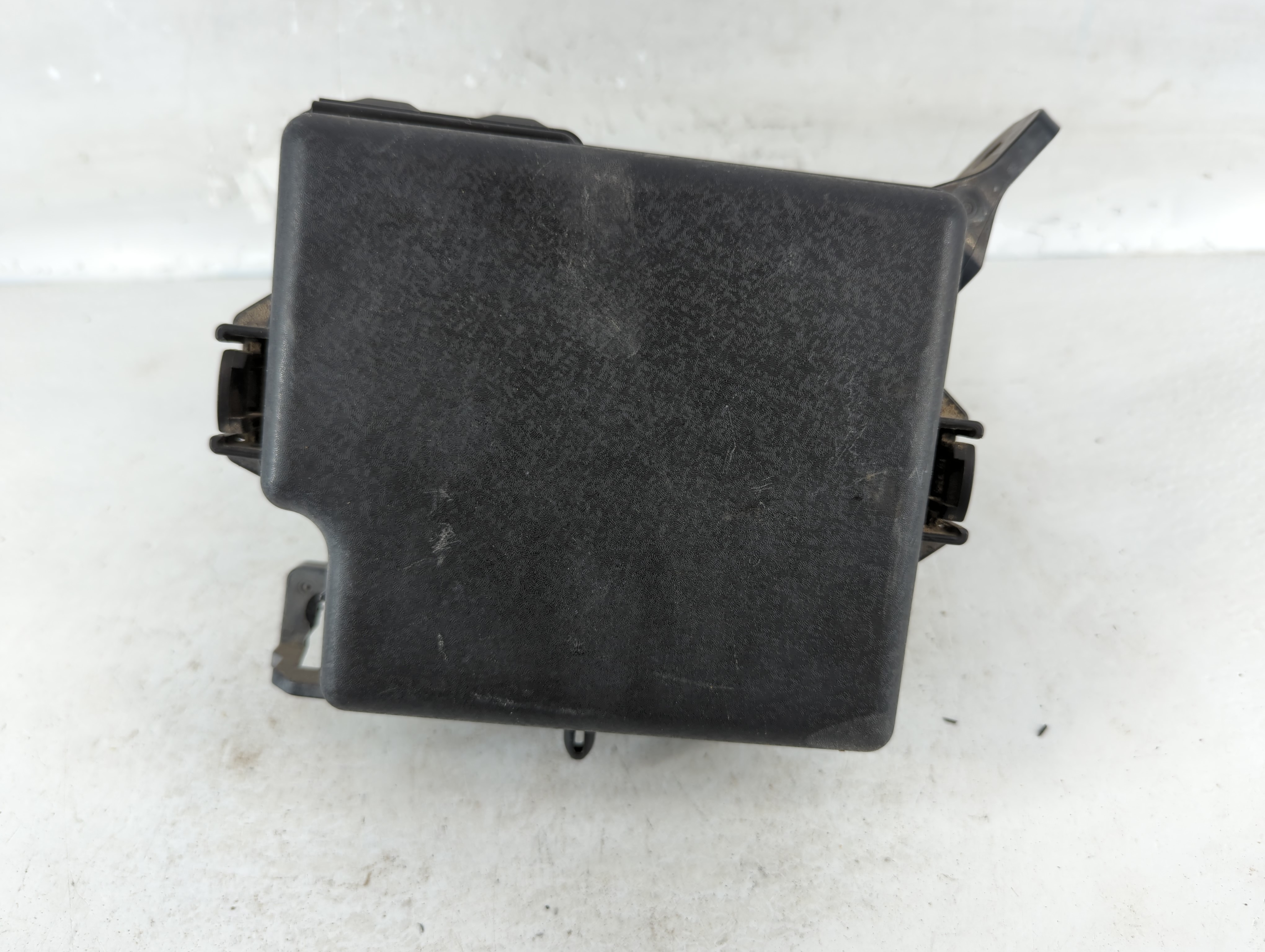 2015-2019 Kia Soul Fusebox Fuse Box Relay Module 91950-b2350 842317 - Oemusedautoparts1.com