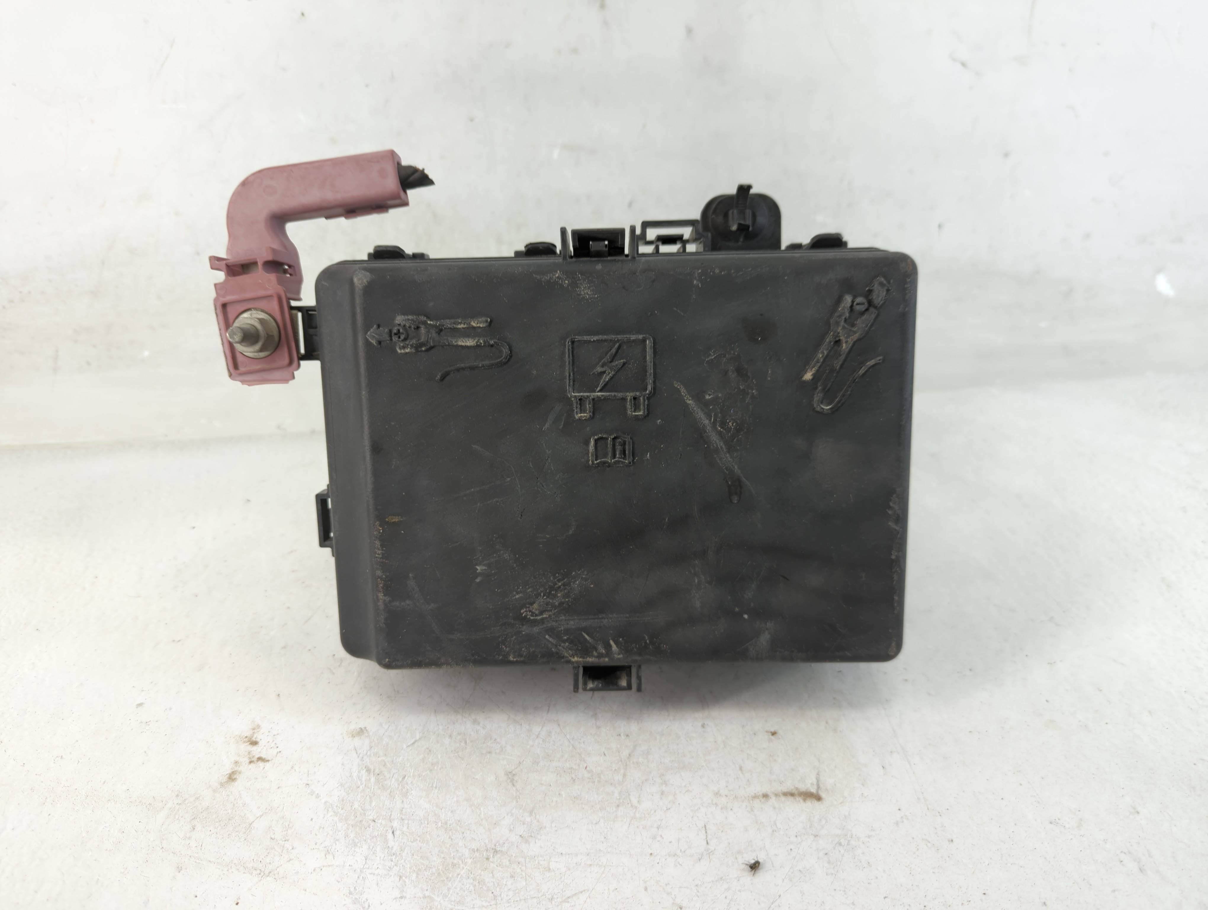 2019-2019 Dodge Challenger Fusebox Fuse Box Relay Module P68384604ac 842362 - Oemusedautoparts1.com