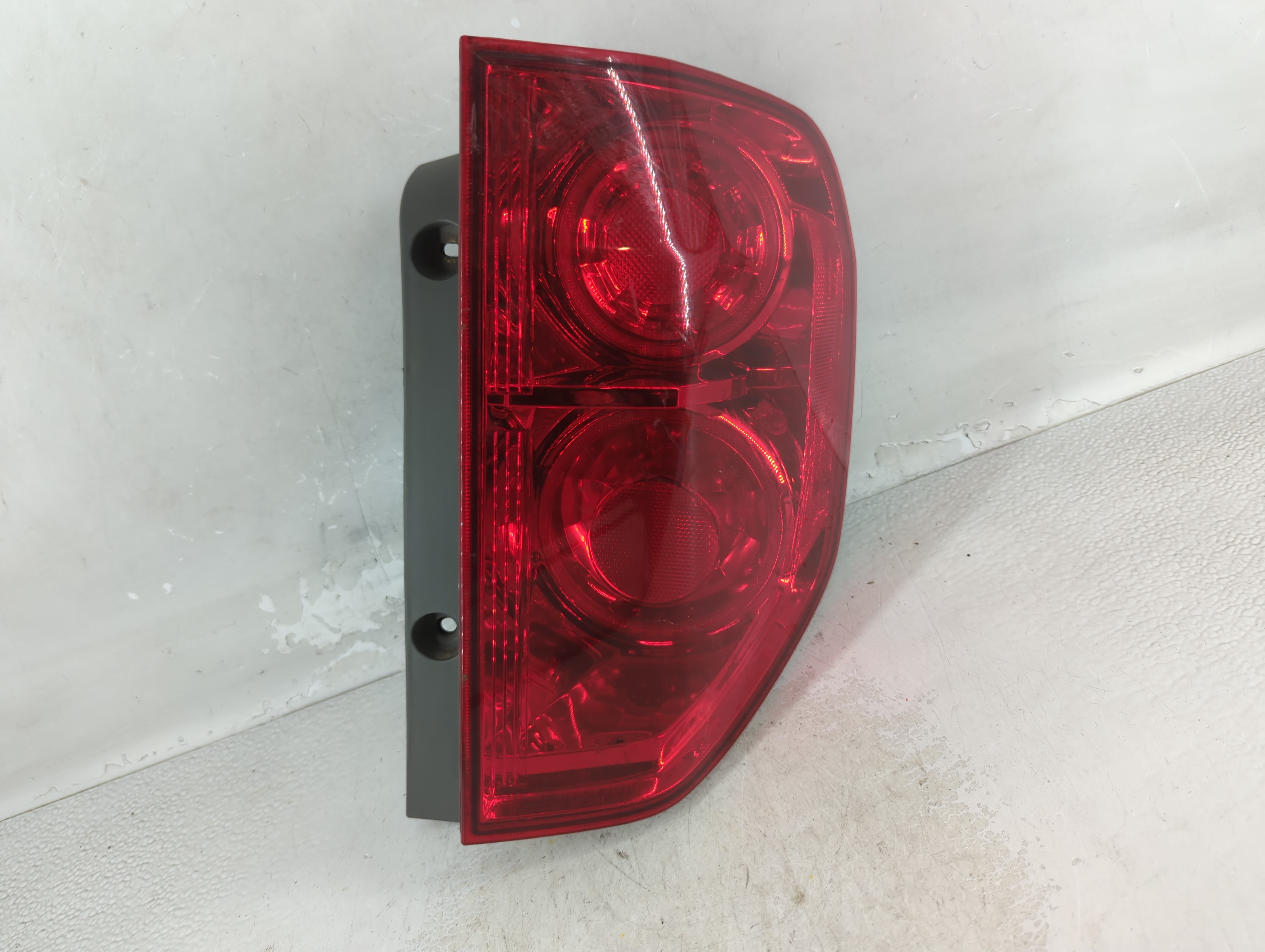 2003-2005 Honda Pilot Passenger Right Side Tail Light Taillight Oem 842393 - Oemusedautoparts1.com