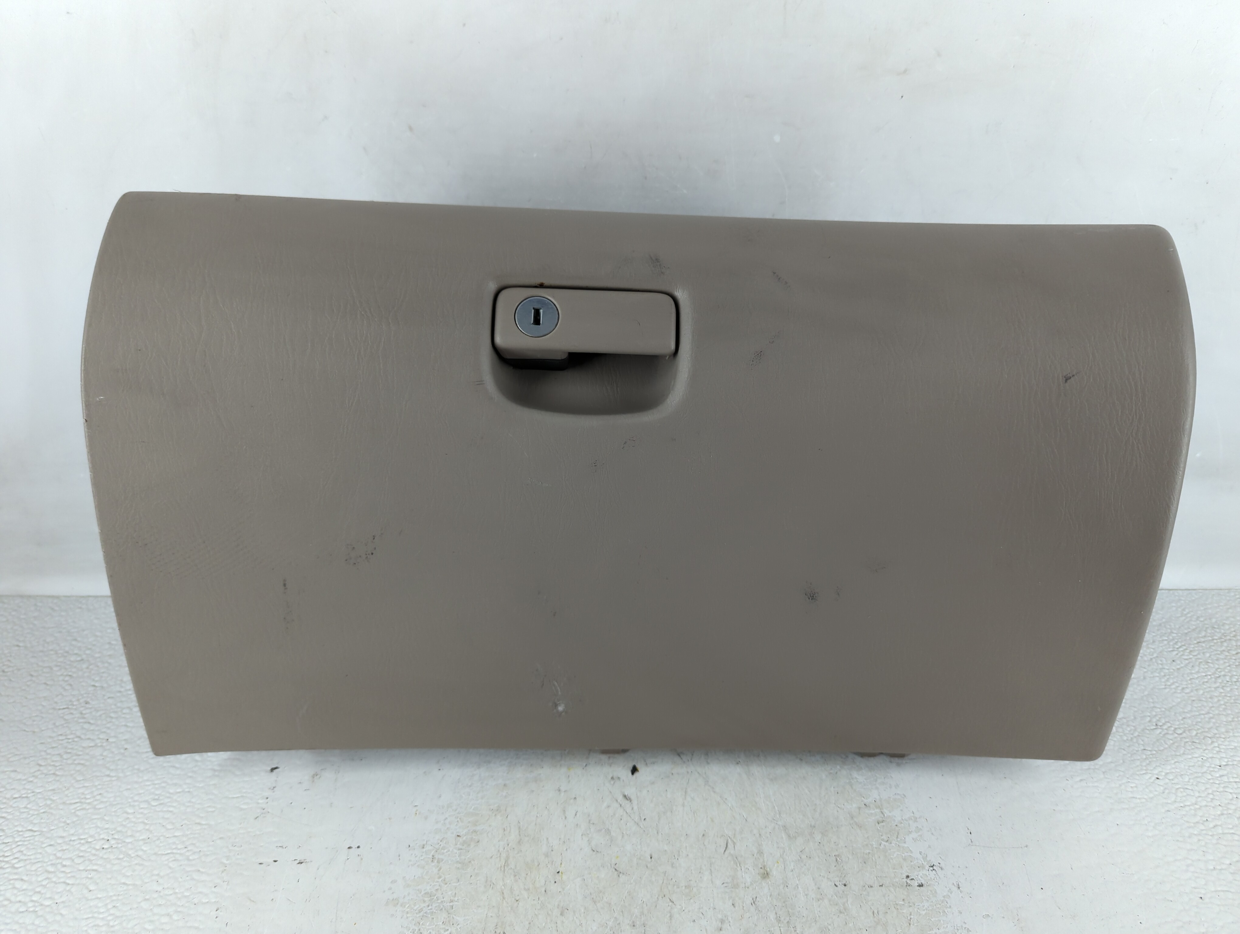 2008 Toyota Sienna Passenger Glove Box Door Storage Compartment 842573 - Oemusedautoparts1.com