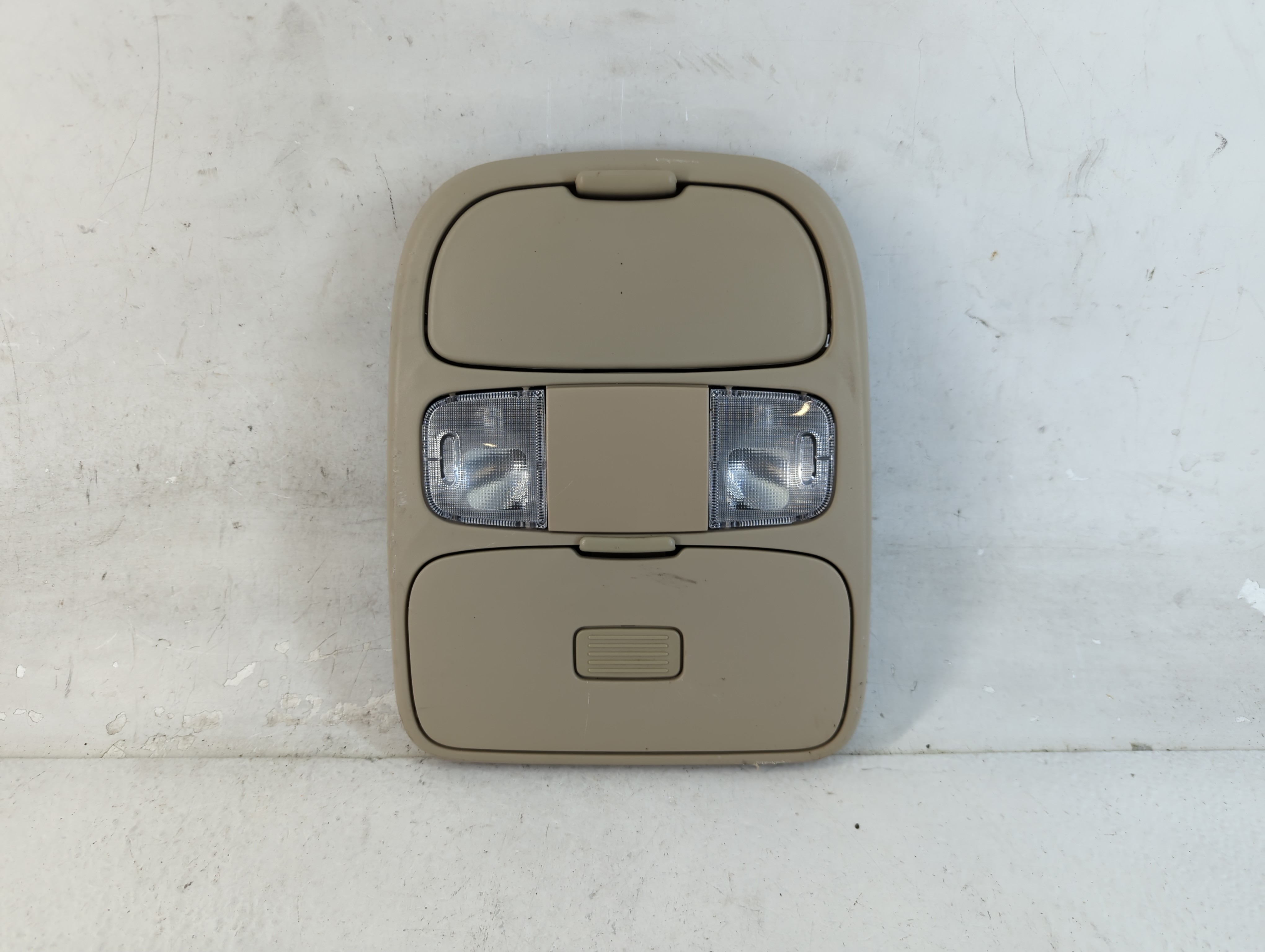 2004-2010 Toyota Sienna Overhead Roof Console Interior Dome Light 842589 - Oemusedautoparts1.com