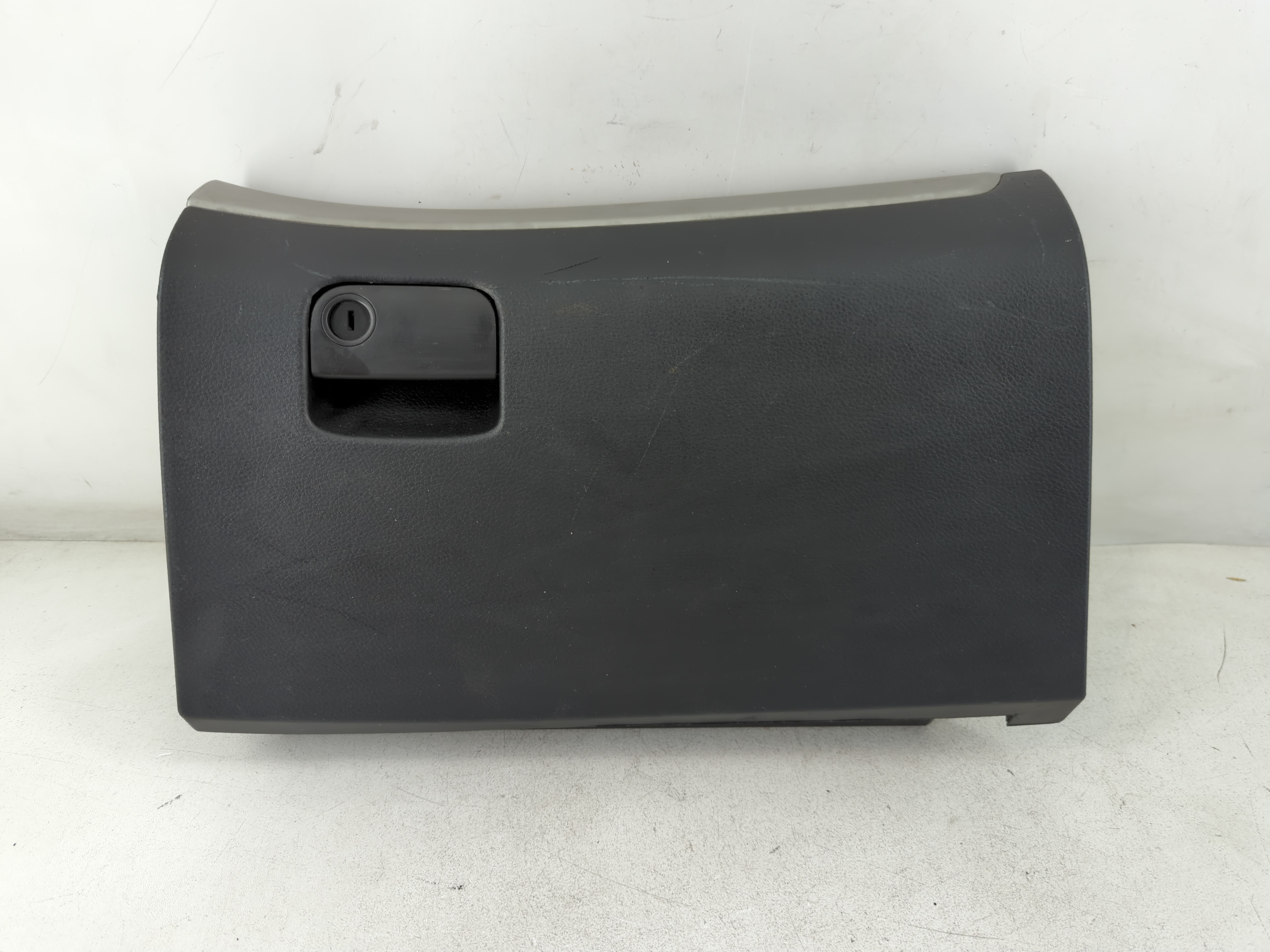 Picture of 2008 Subaru Legacy Passenger Glove Box Door Storage Compartment 843212