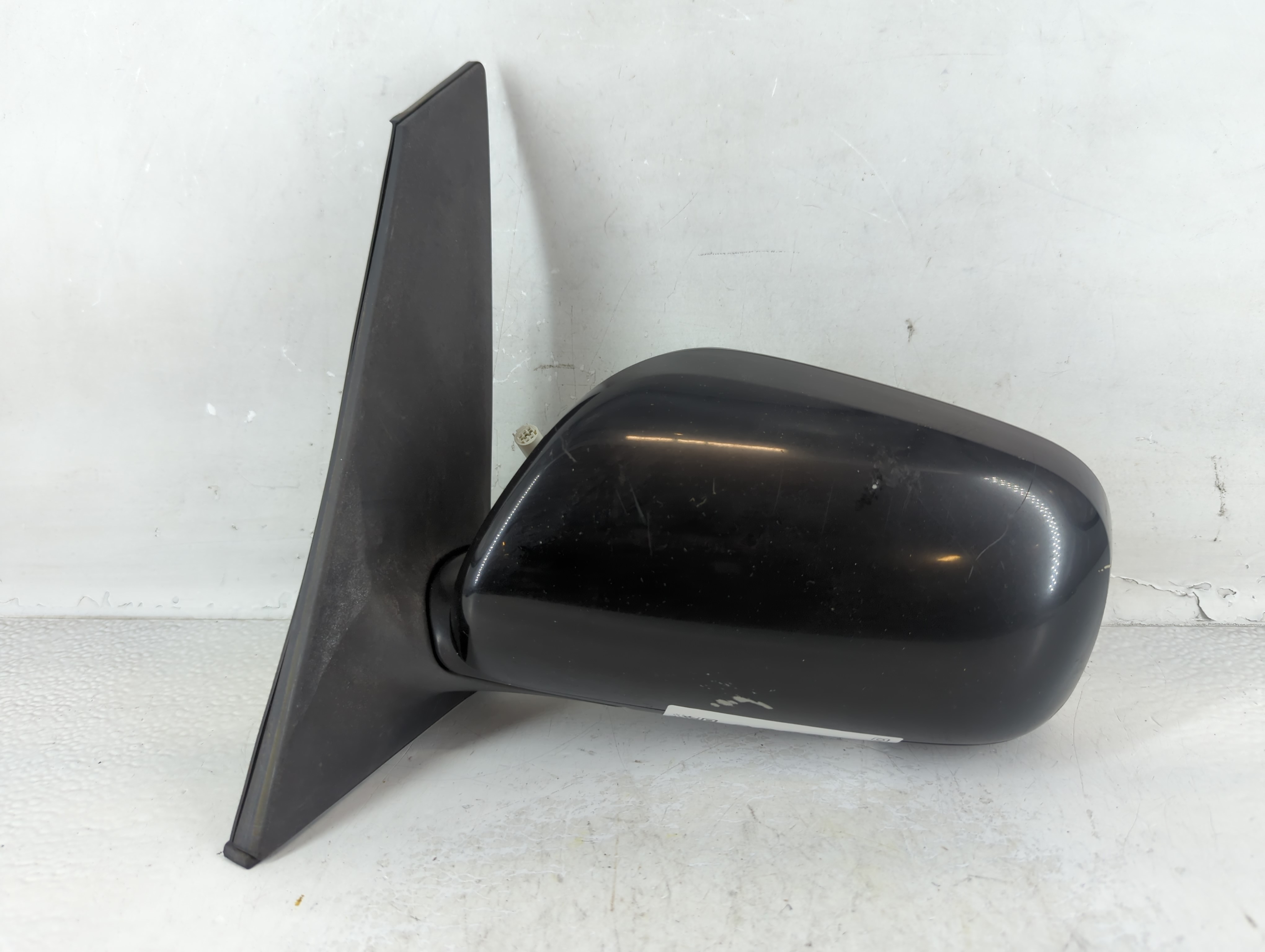 2004-2009 Toyota Prius Driver Left Side View Manual Door Mirror Black 843300 - Oemusedautoparts1.com