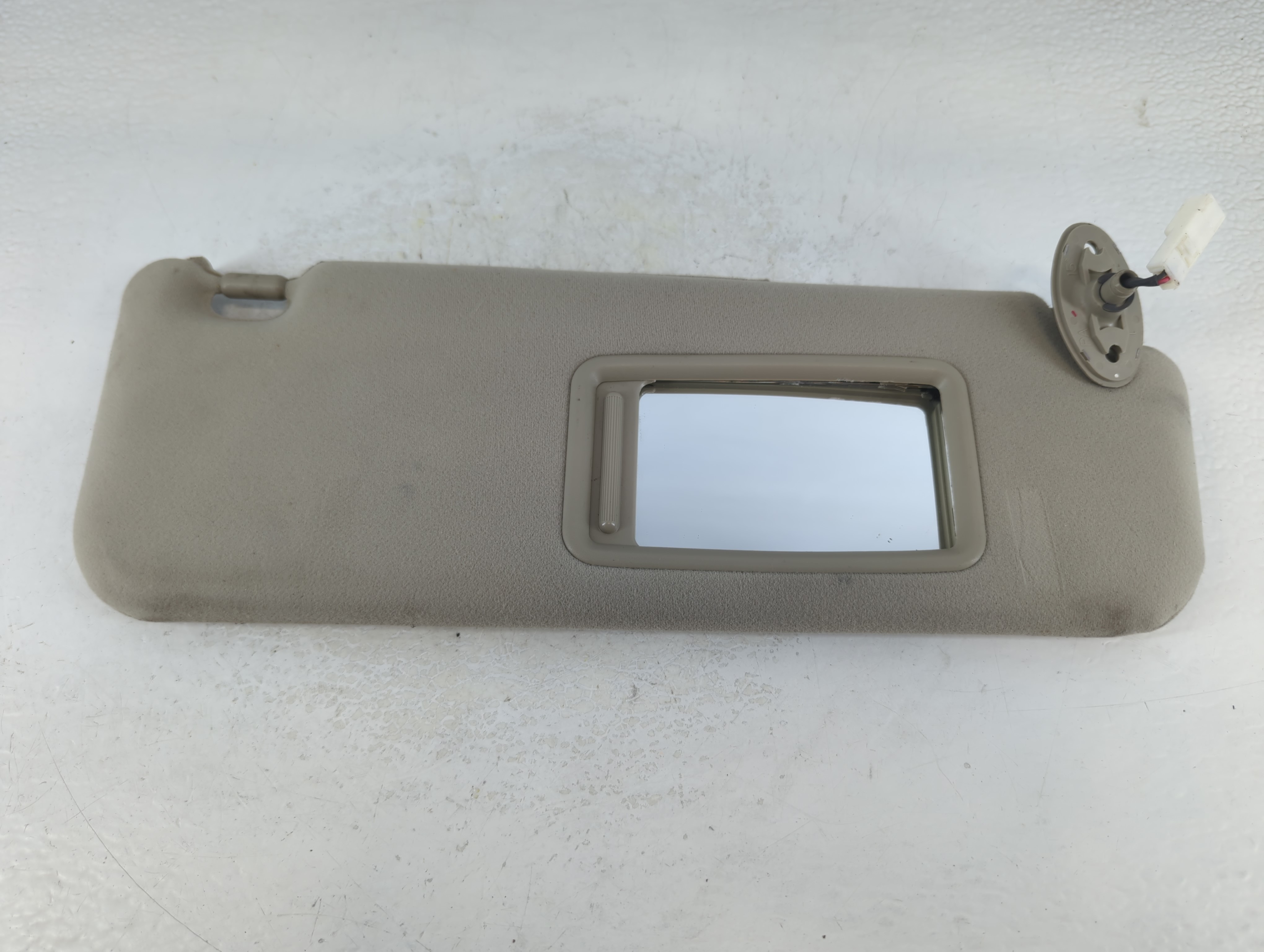 2006-2009 Toyota Prius Passenger Sun Visor Mirror Right Sunvisor 843307 - Oemusedautoparts1.com