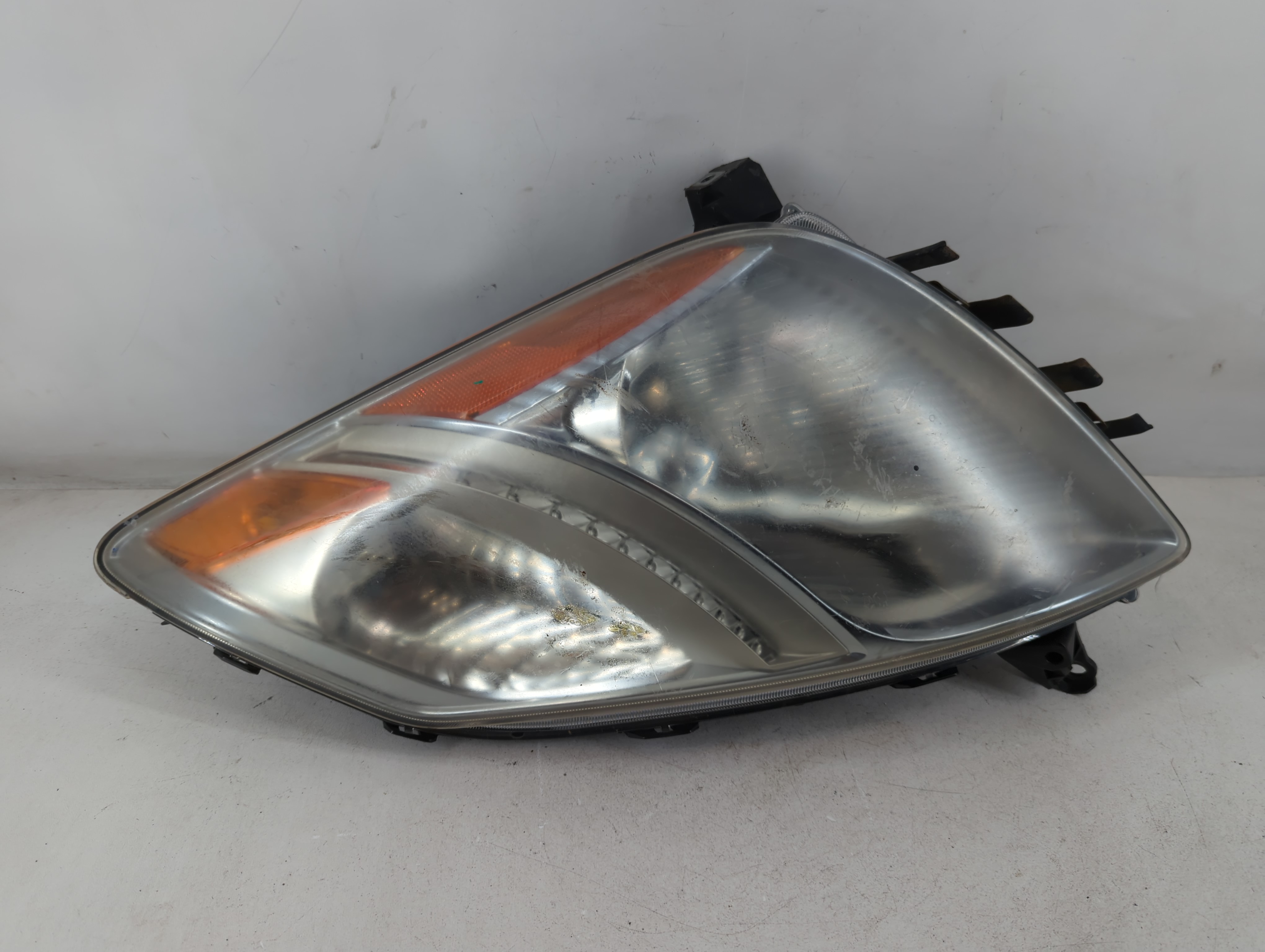 2005-2009 Toyota Prius Driver Left Oem Head Light Headlight Lamp 843309 - Oemusedautoparts1.com