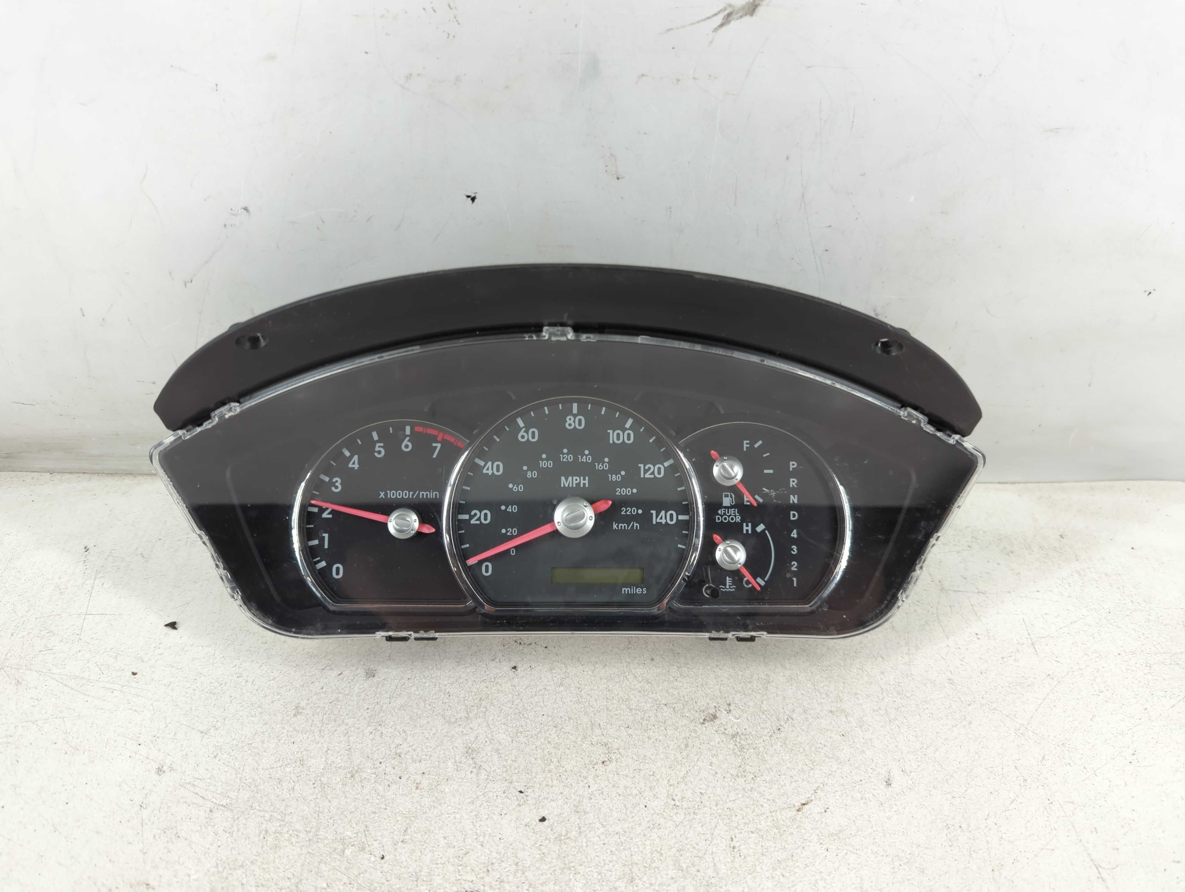 Picture of 2011 Mitsubishi Endeavor Speedometer Instrument Cluster Gauges 843929