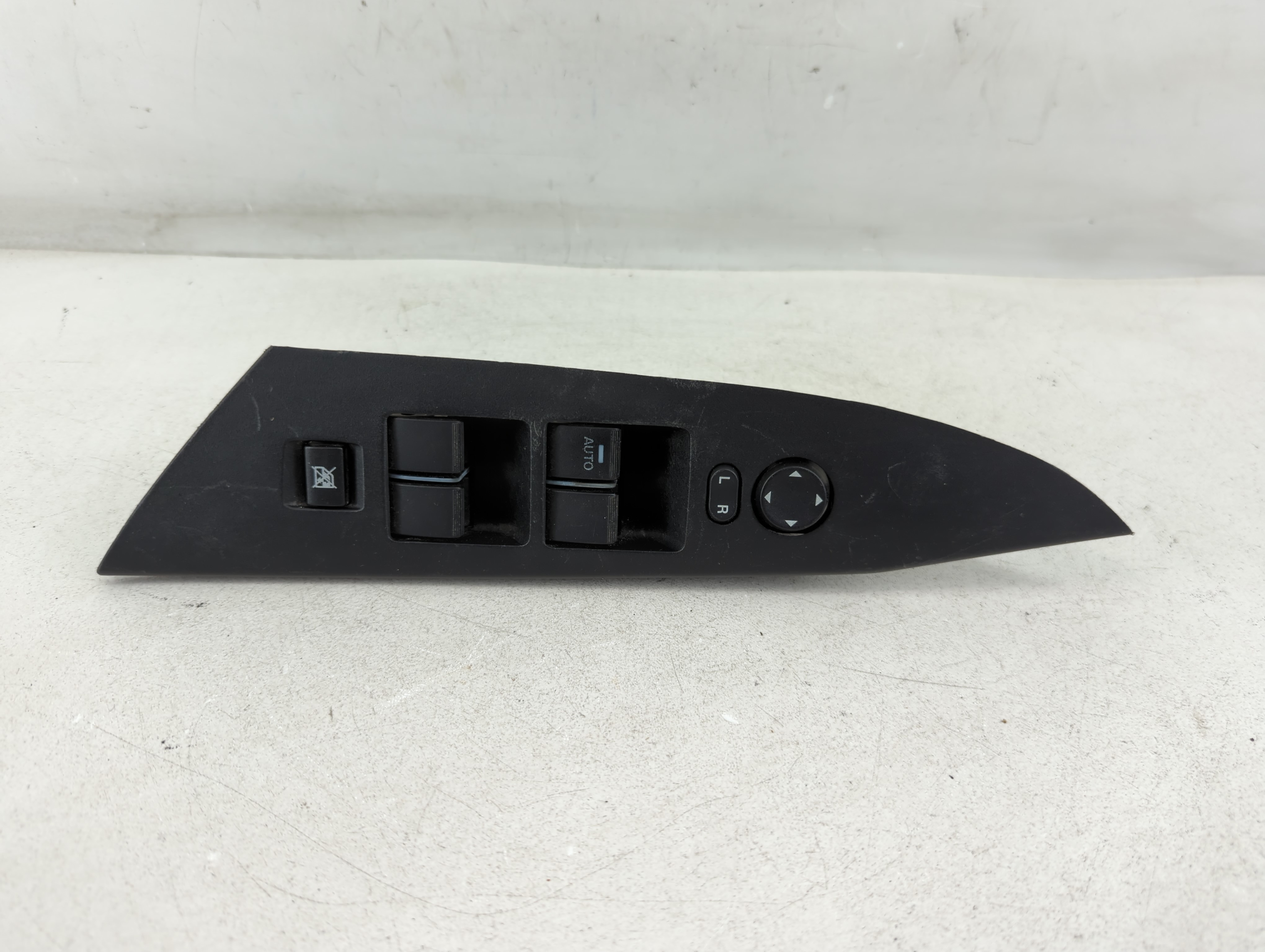 2011 Mazda 3 Driver Left Door Master Power Window Switch Bbm2 66 350b 844077 - Oemusedautoparts1.com