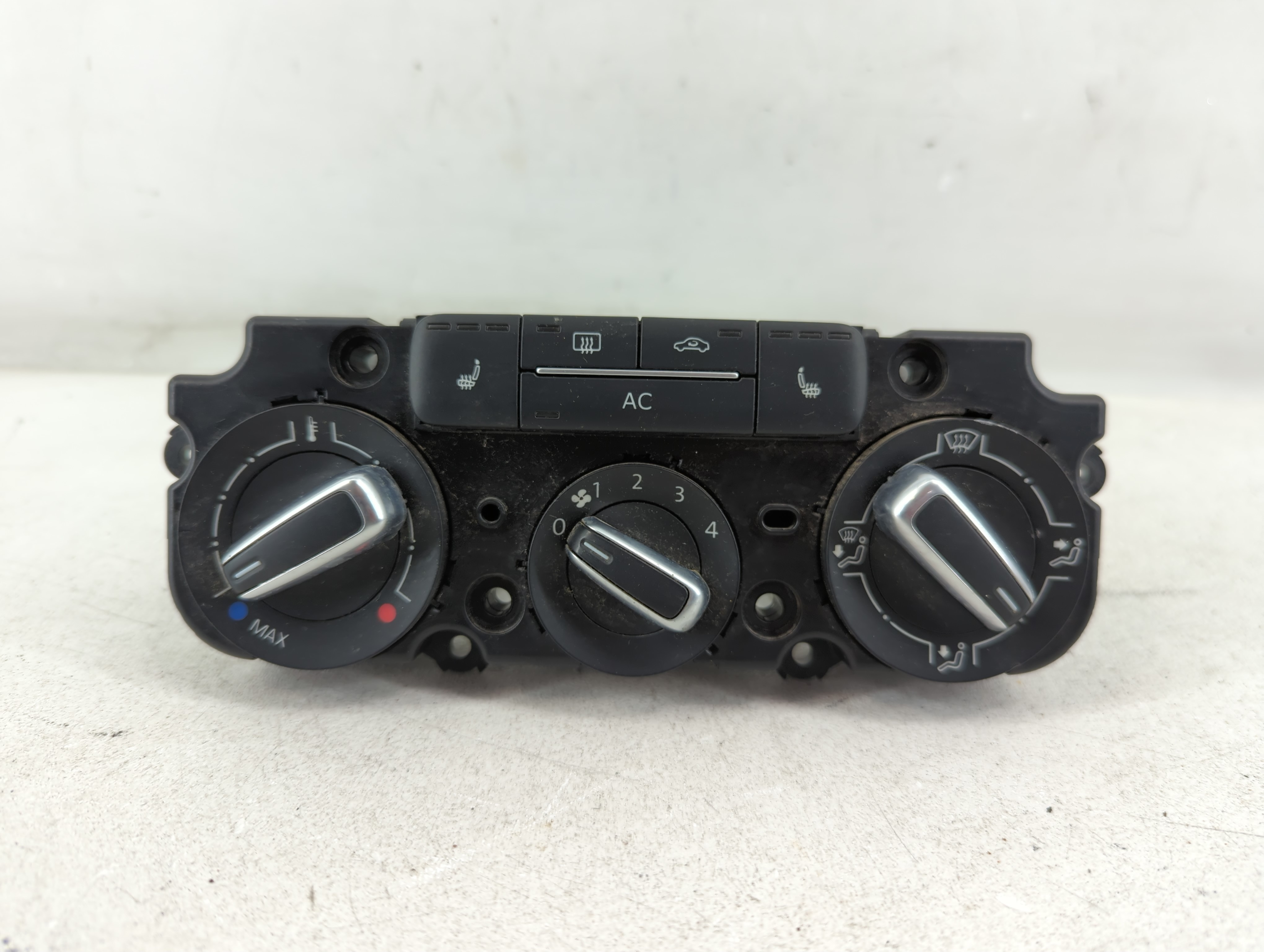 Picture of 2011-2014 Volkswagen Jetta Ac Heater Climate Control Temperature Oem 844180