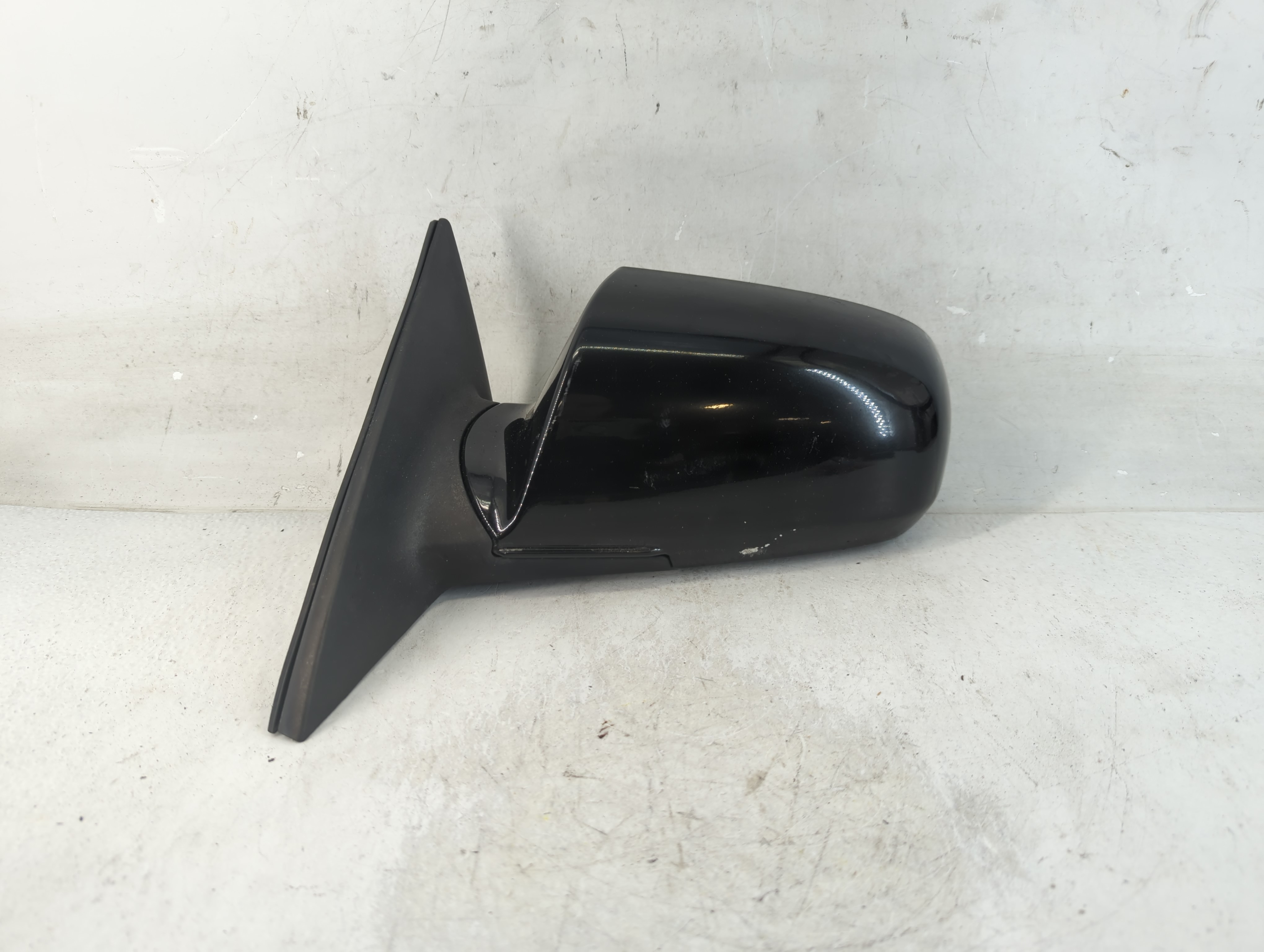 Picture of 2006-2008 Kia Optima Driver Left Side View Manual Door Mirror Black 844270