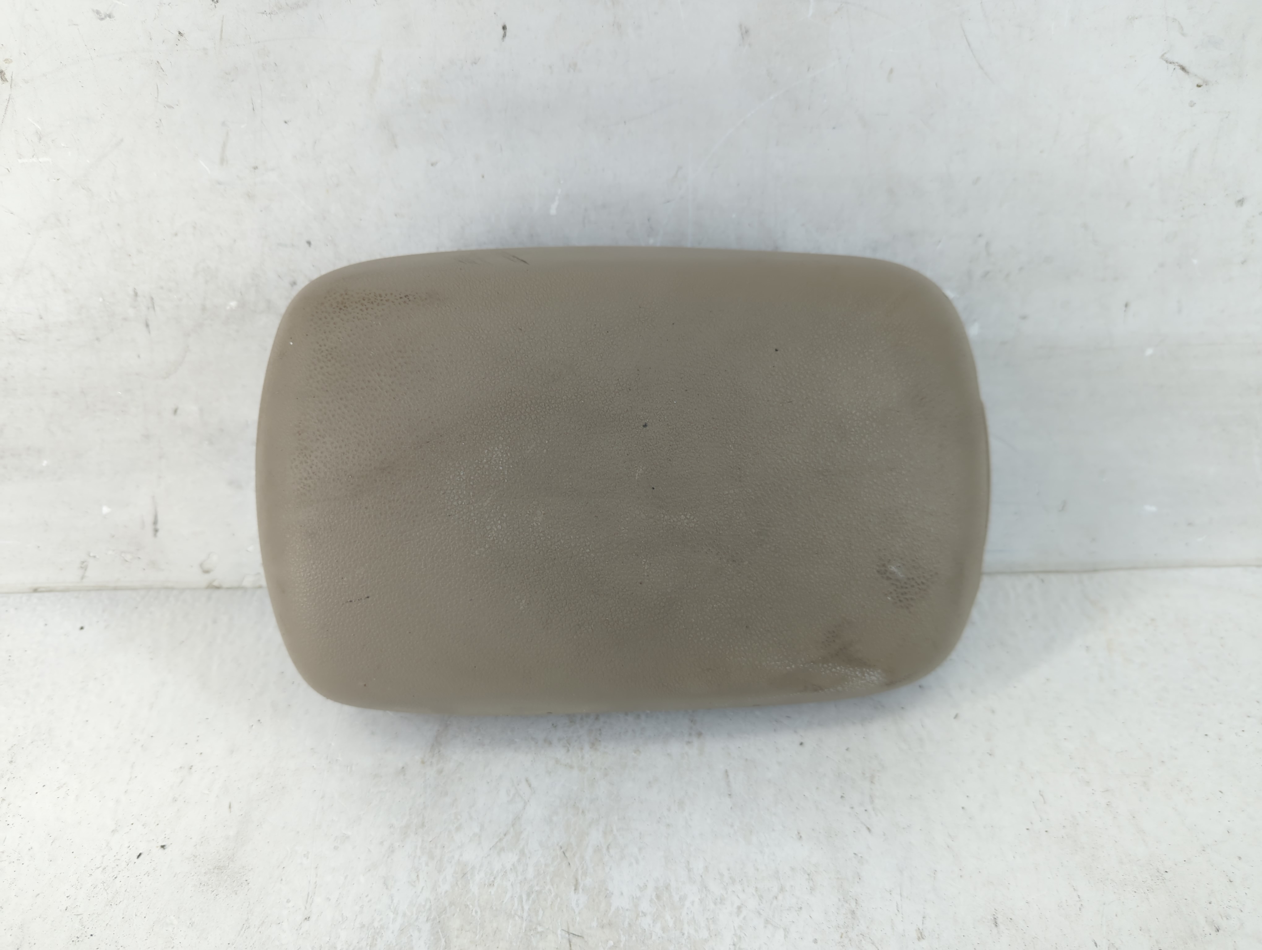 Picture of 2006-2008 Kia Optima Center Console Armrest Cover Lid Grey 844285
