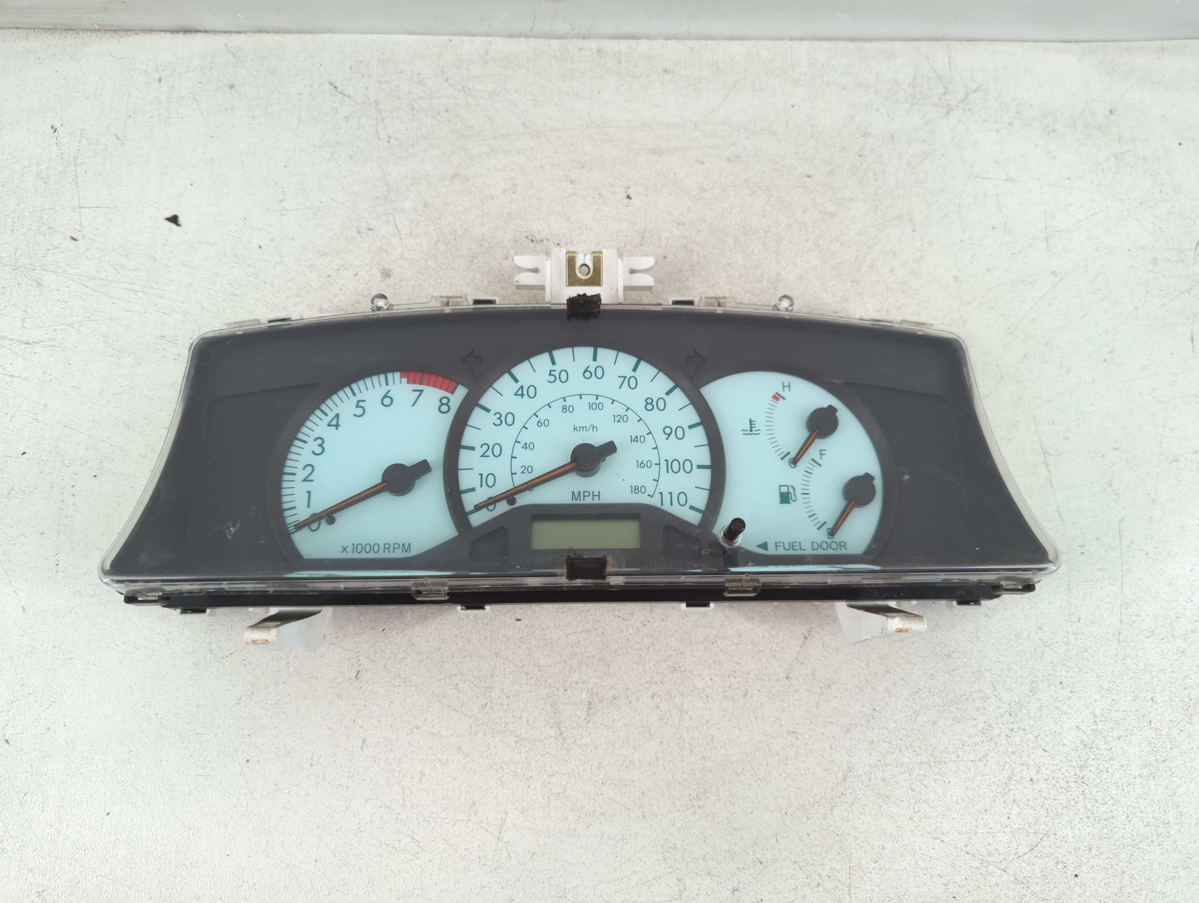 Picture of 2003-2004 Toyota Corolla Speedometer Instrument Cluster Gauges 844360