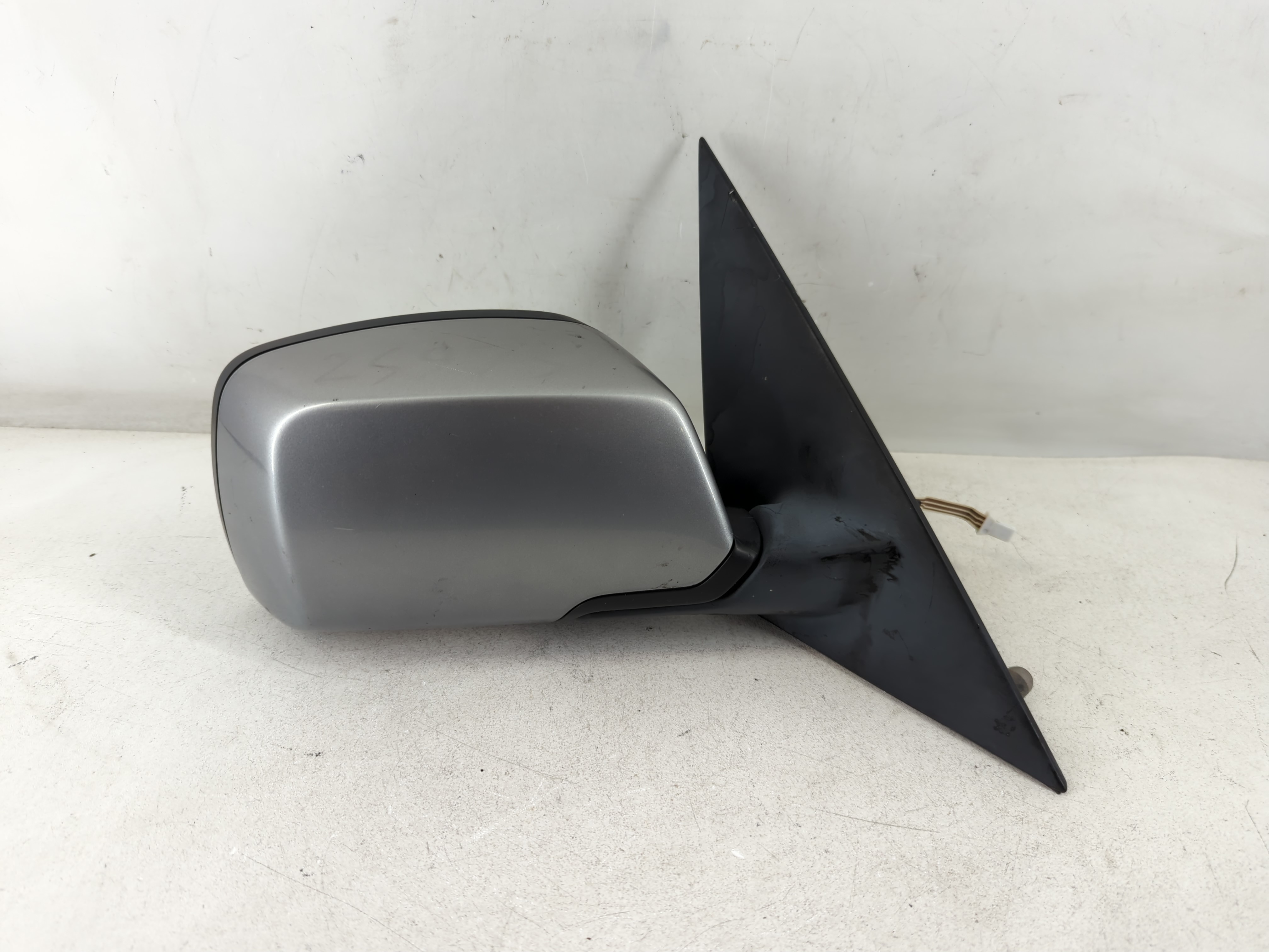 Picture of 2004 Bmw X3 Passenger Right Side View Manual Door Mirror Grey 844417