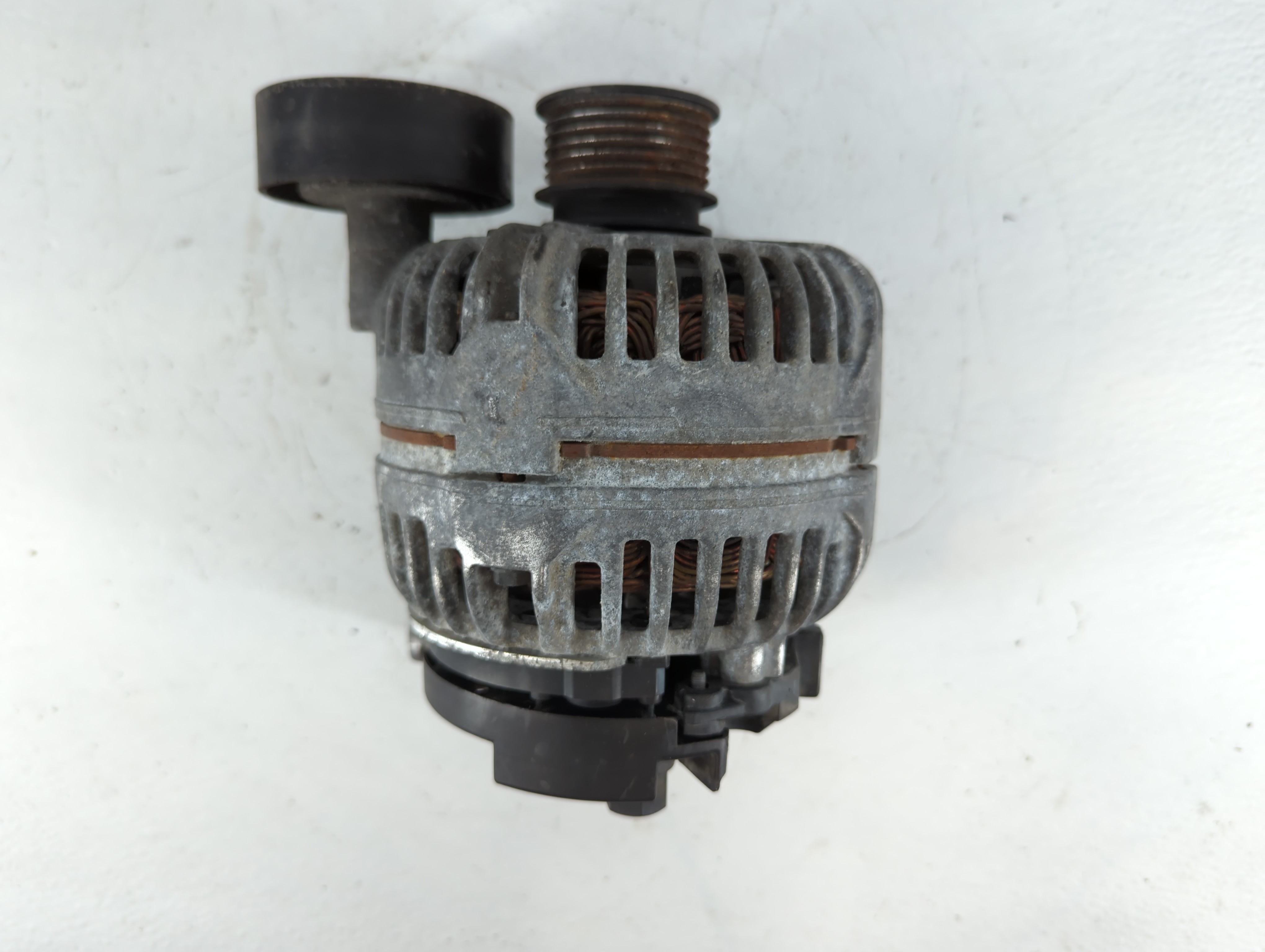 Picture of 2004-2006 Bmw X3 Alternator Generator Charging Assembly Engine Oem 844430