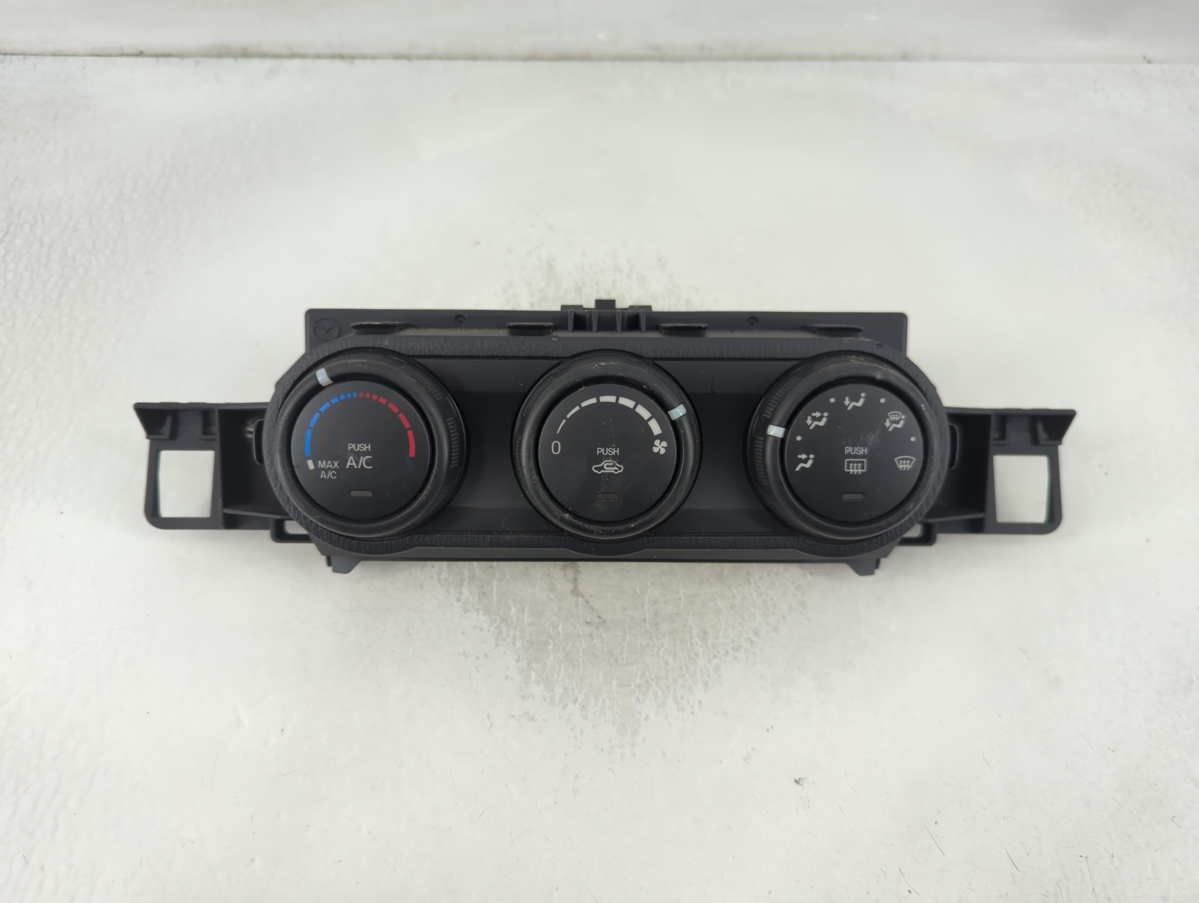 Picture of 2016-2021 Mazda Mx-5 Miata Ac Heater Climate Control 61 190b|na1j 844709