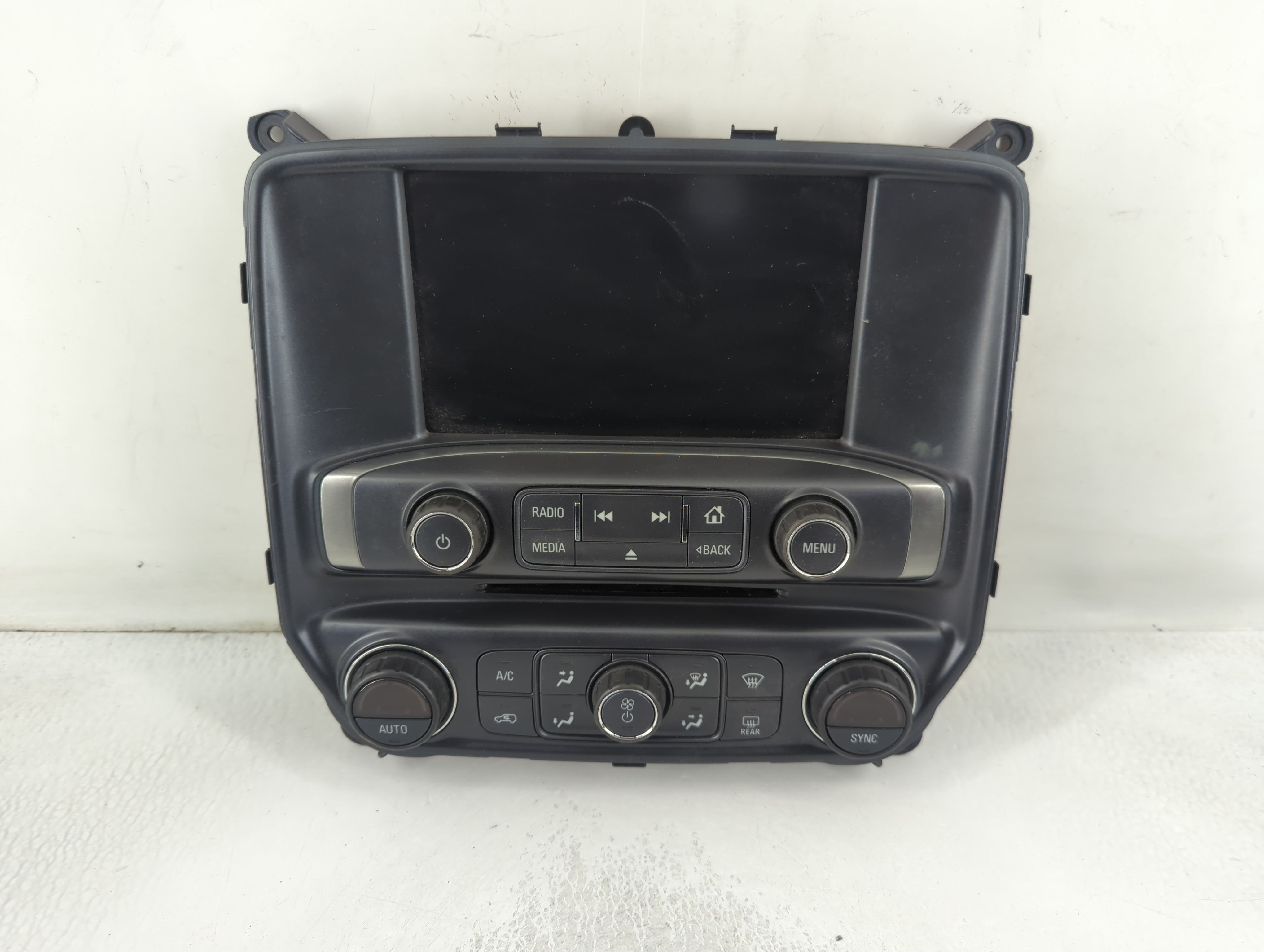 2018 Chevrolet Silverado 1500 Ac Heater Climate Control 84258726 844732 - Oemusedautoparts1.com