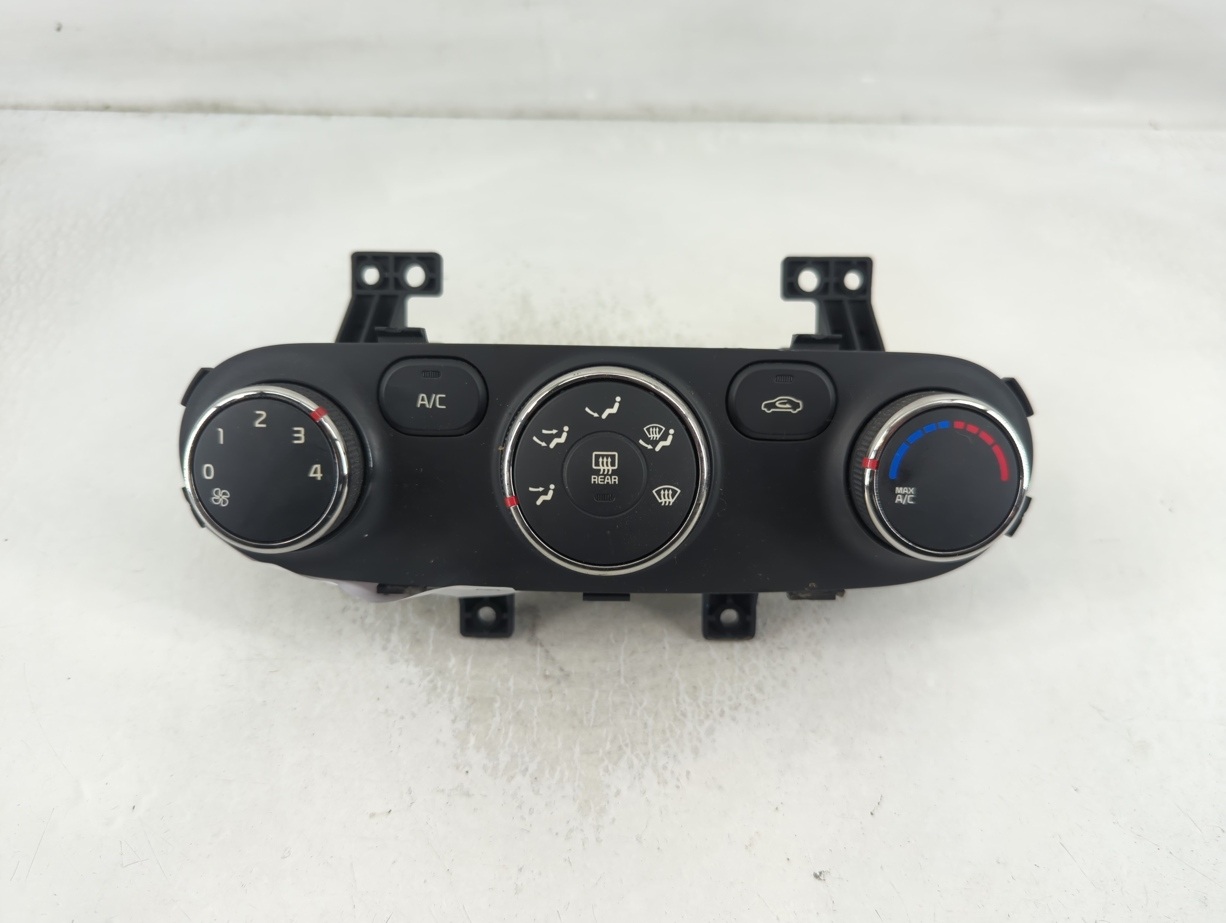 Picture of Kia Forte Ac Heater Climate Control 97250-a7260 844756
