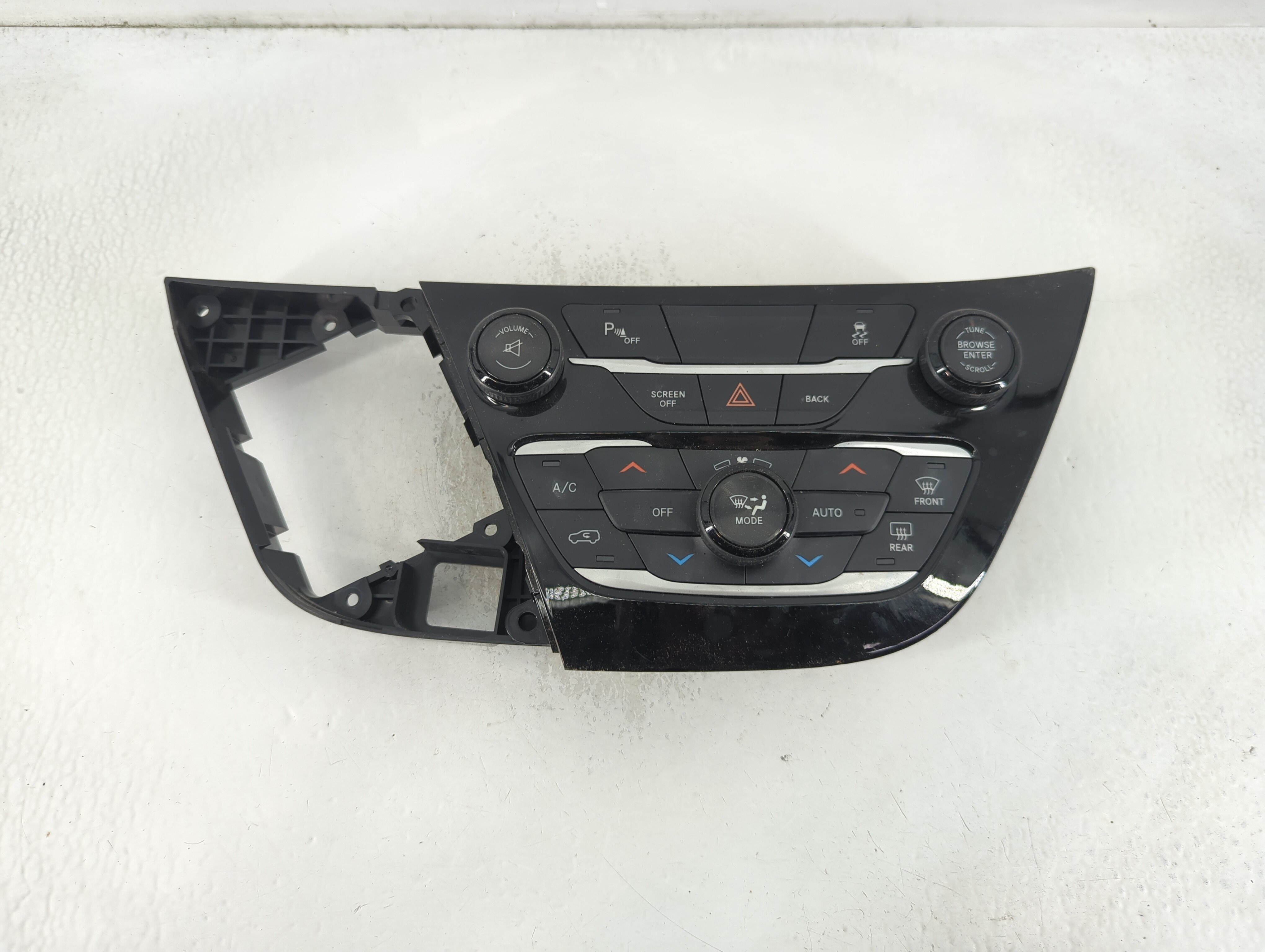 2017-2017 Chrysler Pacifica Ac Heater Climate Control P56084984ae 844769 - Oemusedautoparts1.com