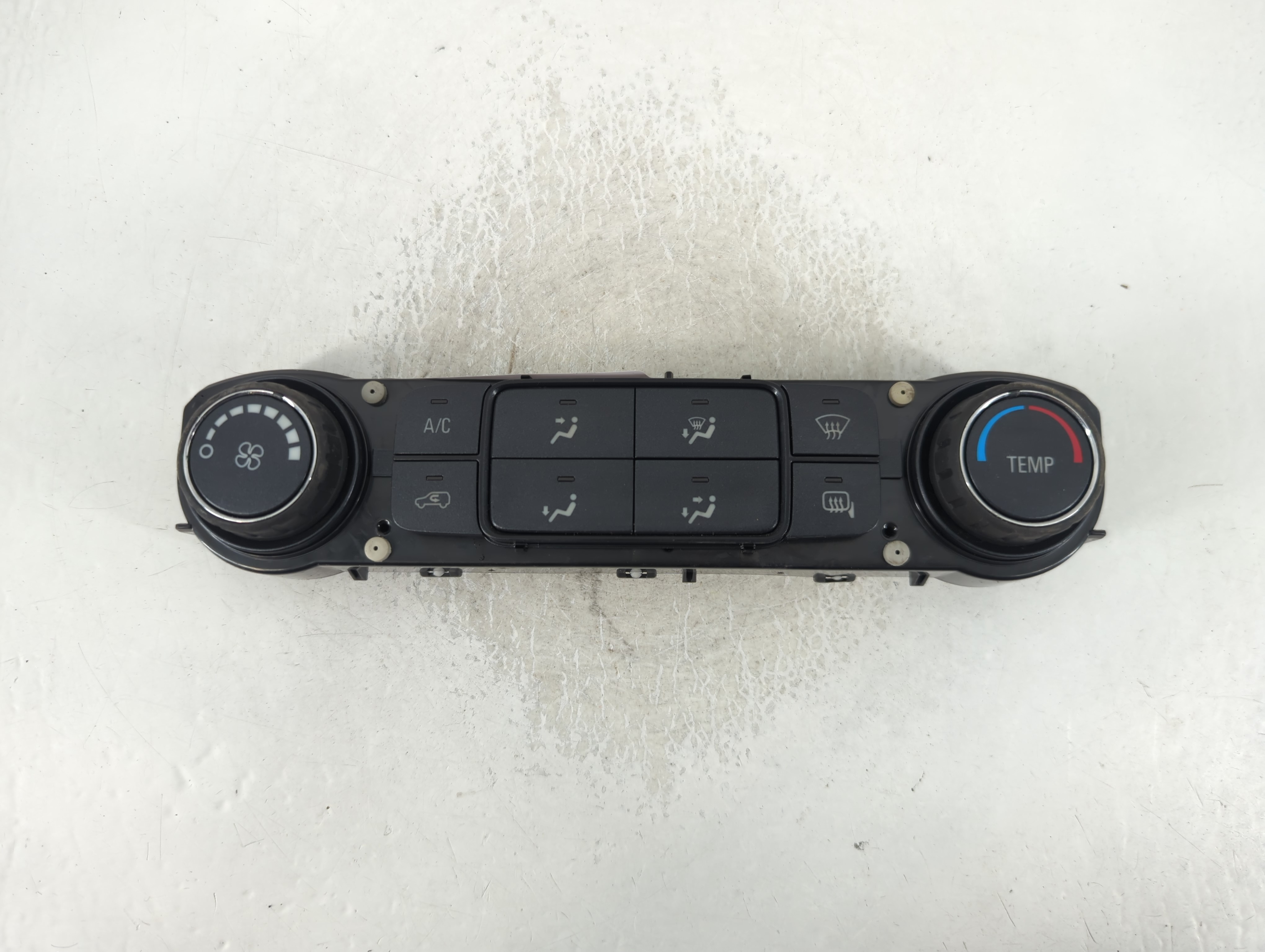 2016 Chevrolet Silverado 2500 Ac Heater Climate Control 23486621 844772 - Oemusedautoparts1.com