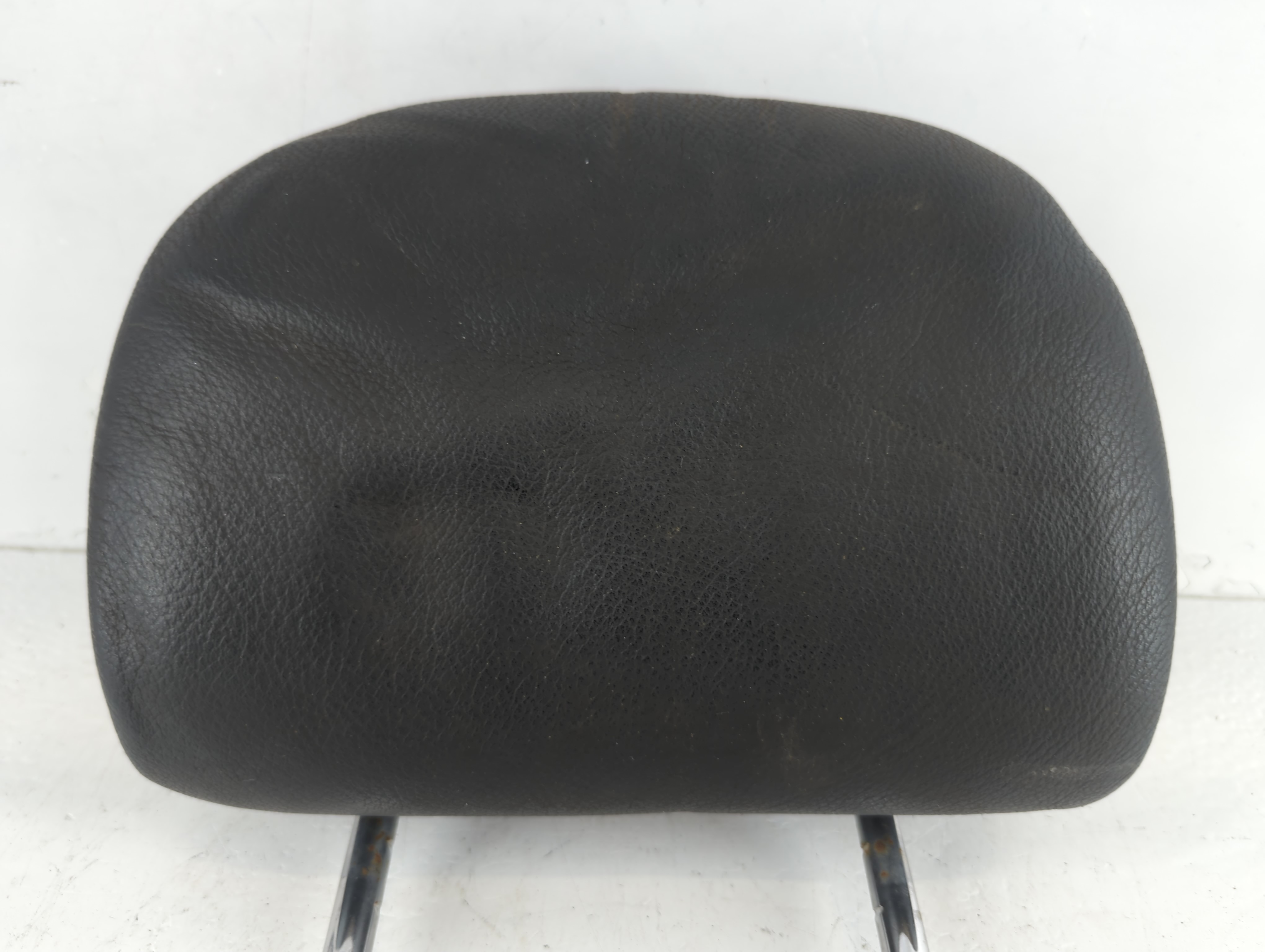Picture of 2005 Bmw 330i Headrest Head Rest Front Driver Passenger Seat 844822