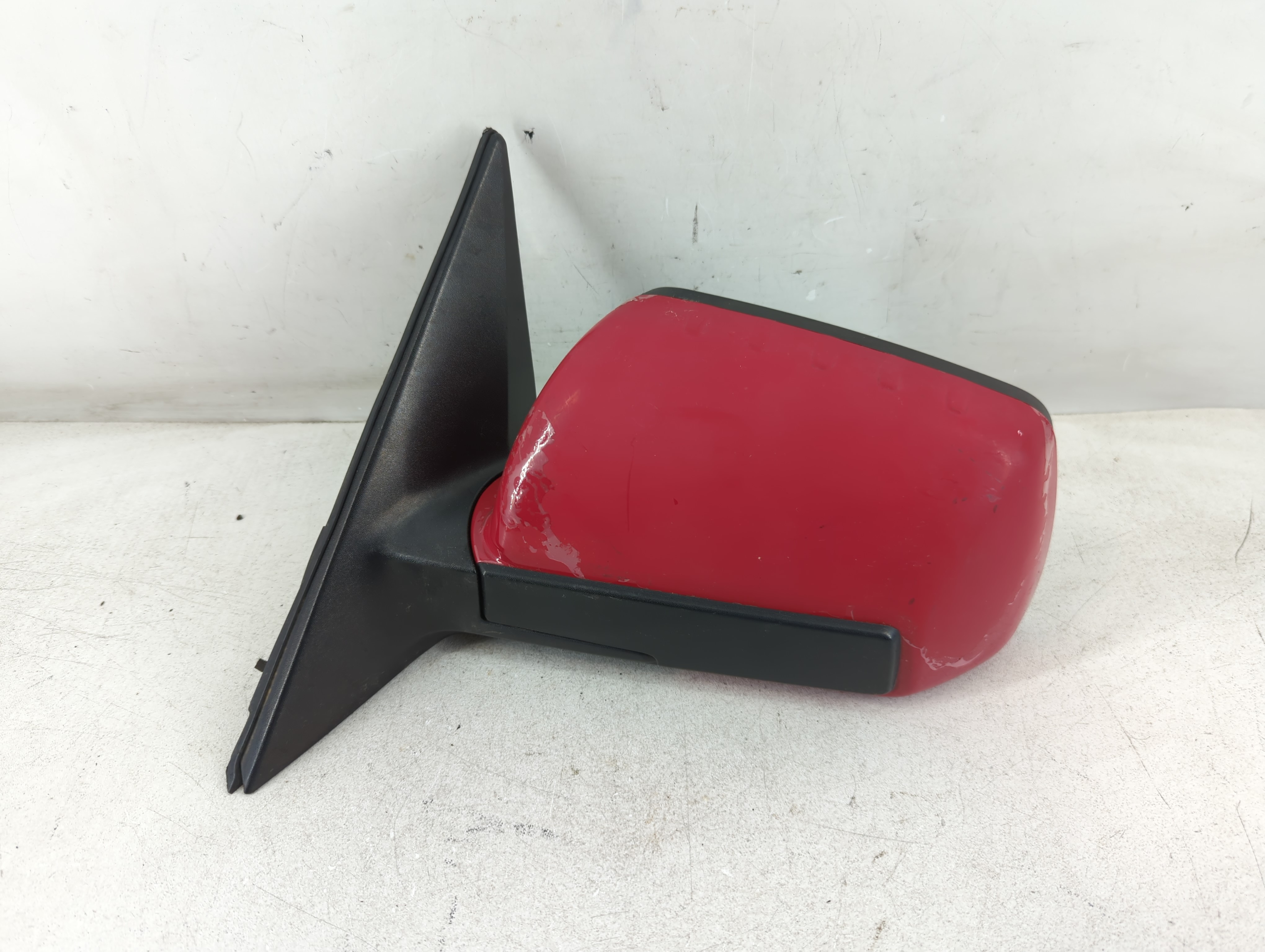 Picture of 2010-2013 Kia Soul Driver Left Side View Manual Door Mirror Red 844938
