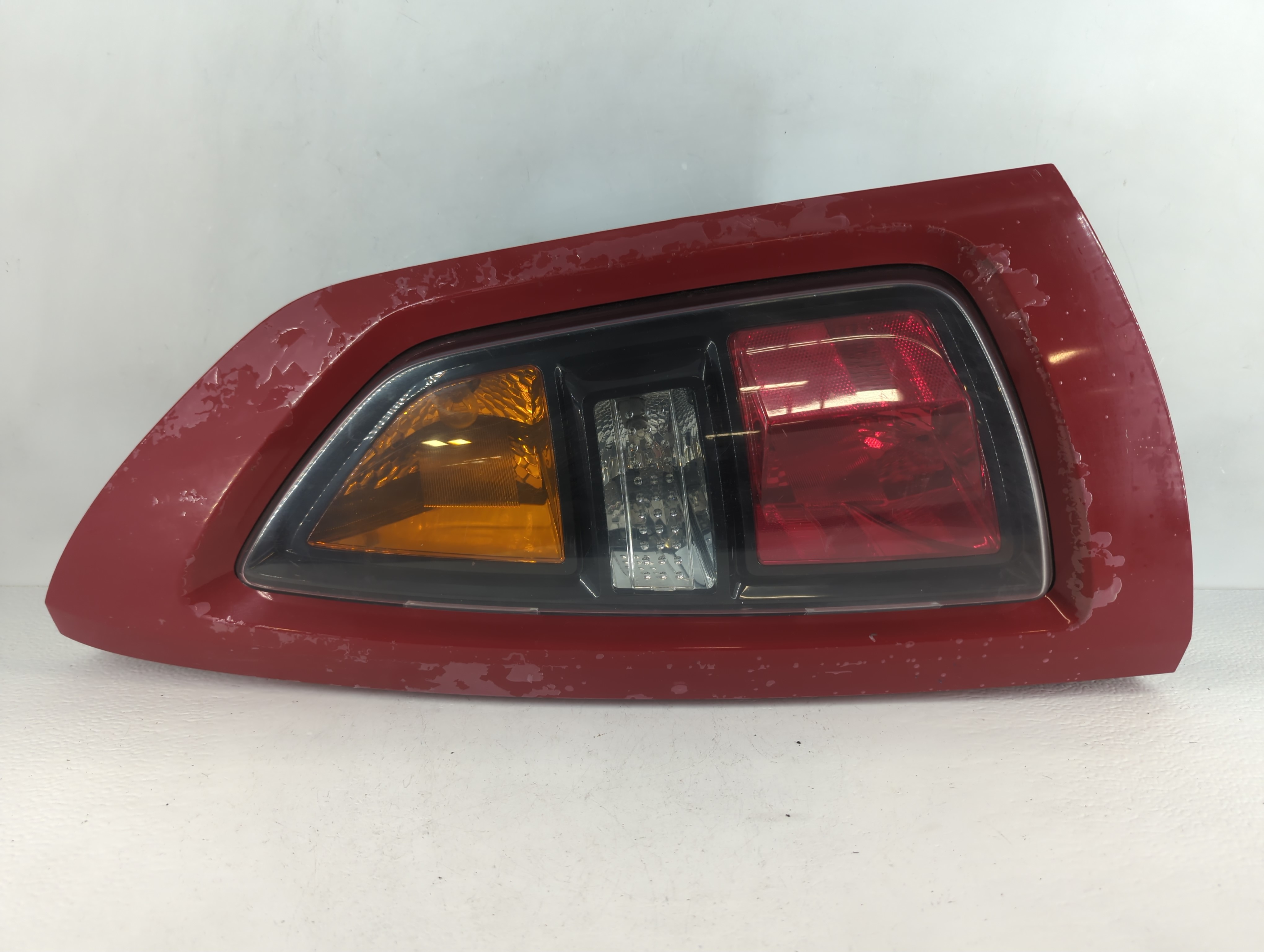 Picture of 2010-2011 Kia Soul Passenger Right Side Tail Light Taillight Oem 844949