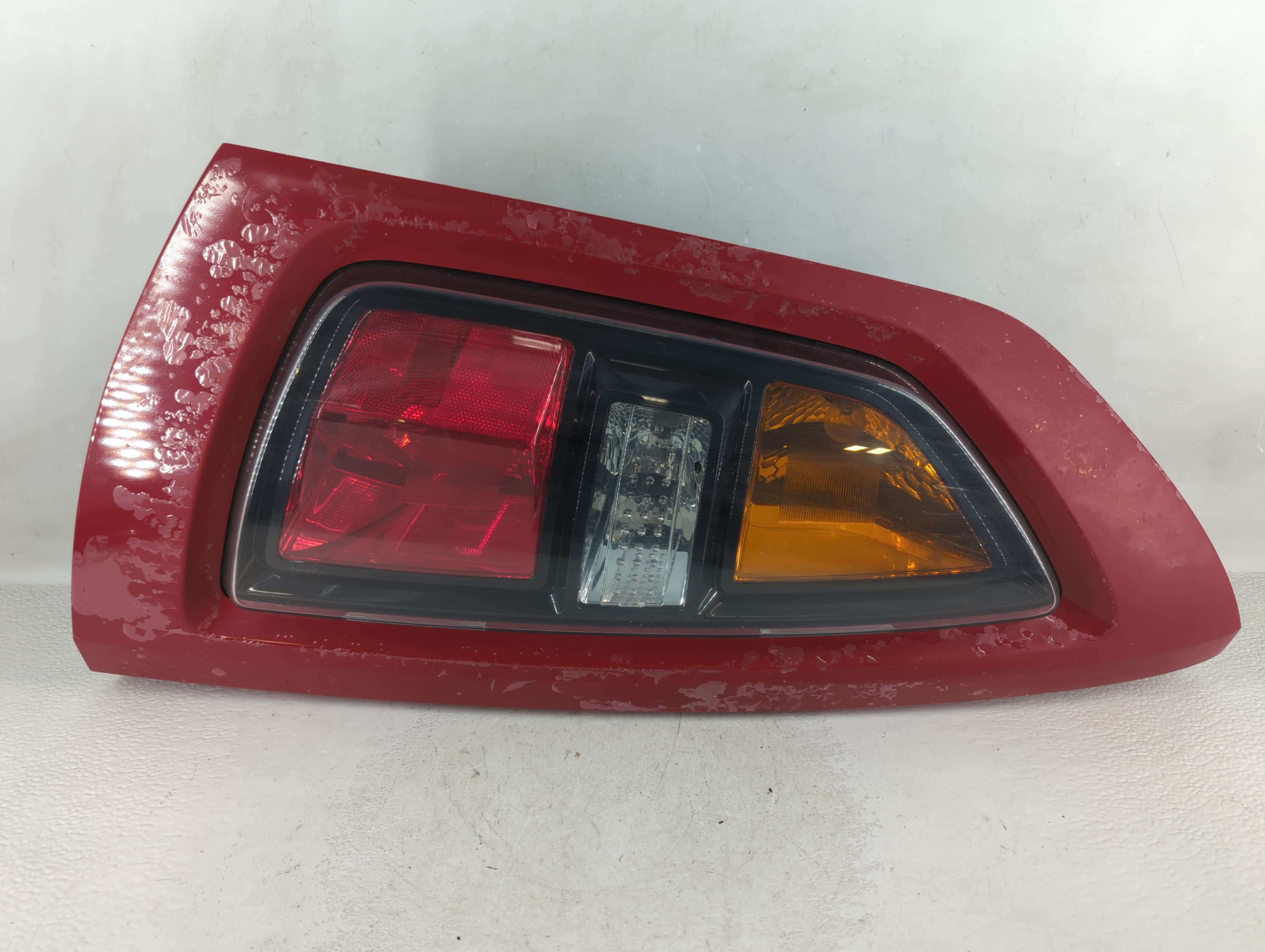 Picture of 2010-2011 Kia Soul Driver Left Side Tail Light Taillight Oem 844950