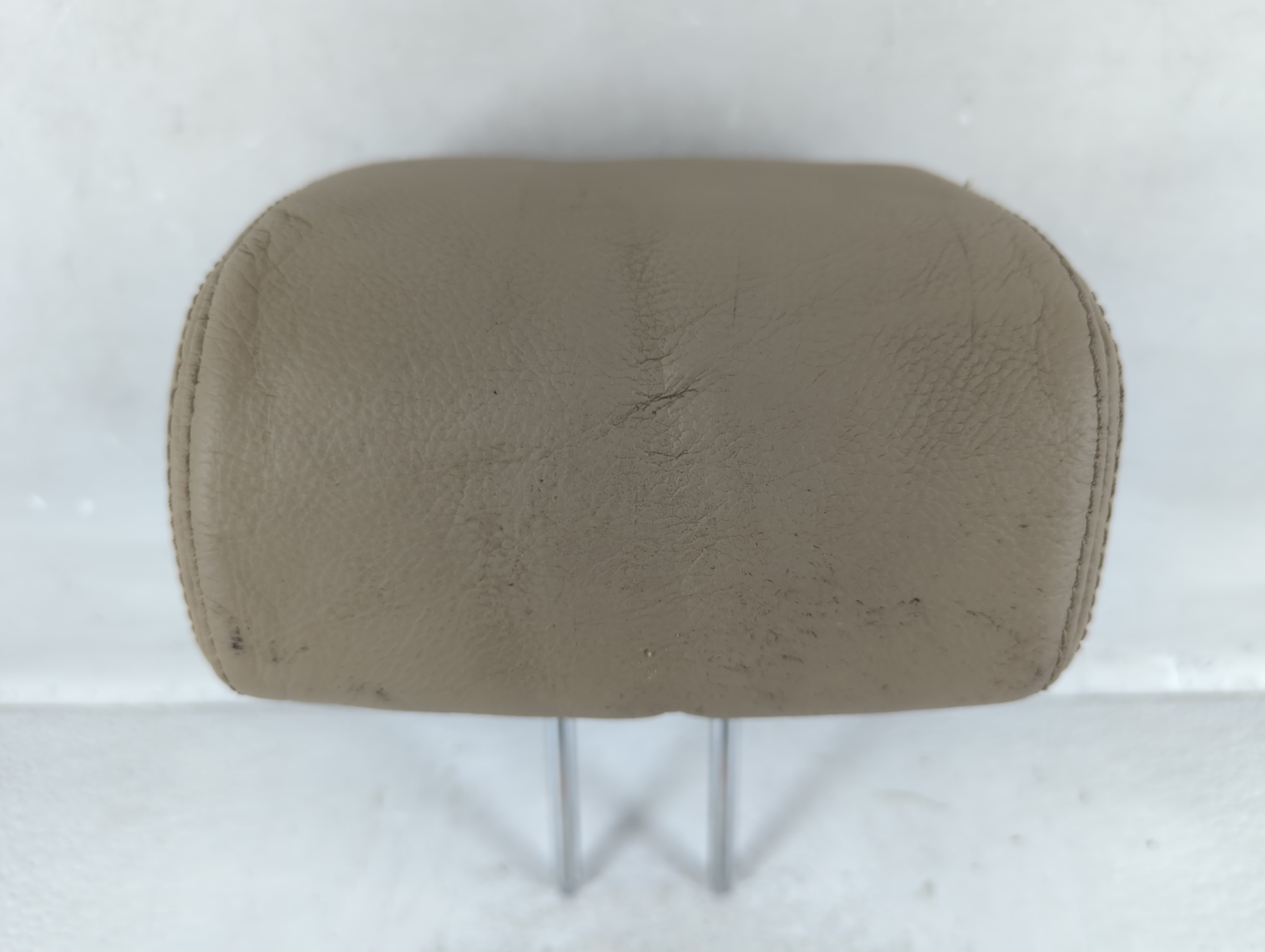 2005 Honda Cr-v Headrest Head Rest Rear Center Seat 845316 - Oemusedautoparts1.com