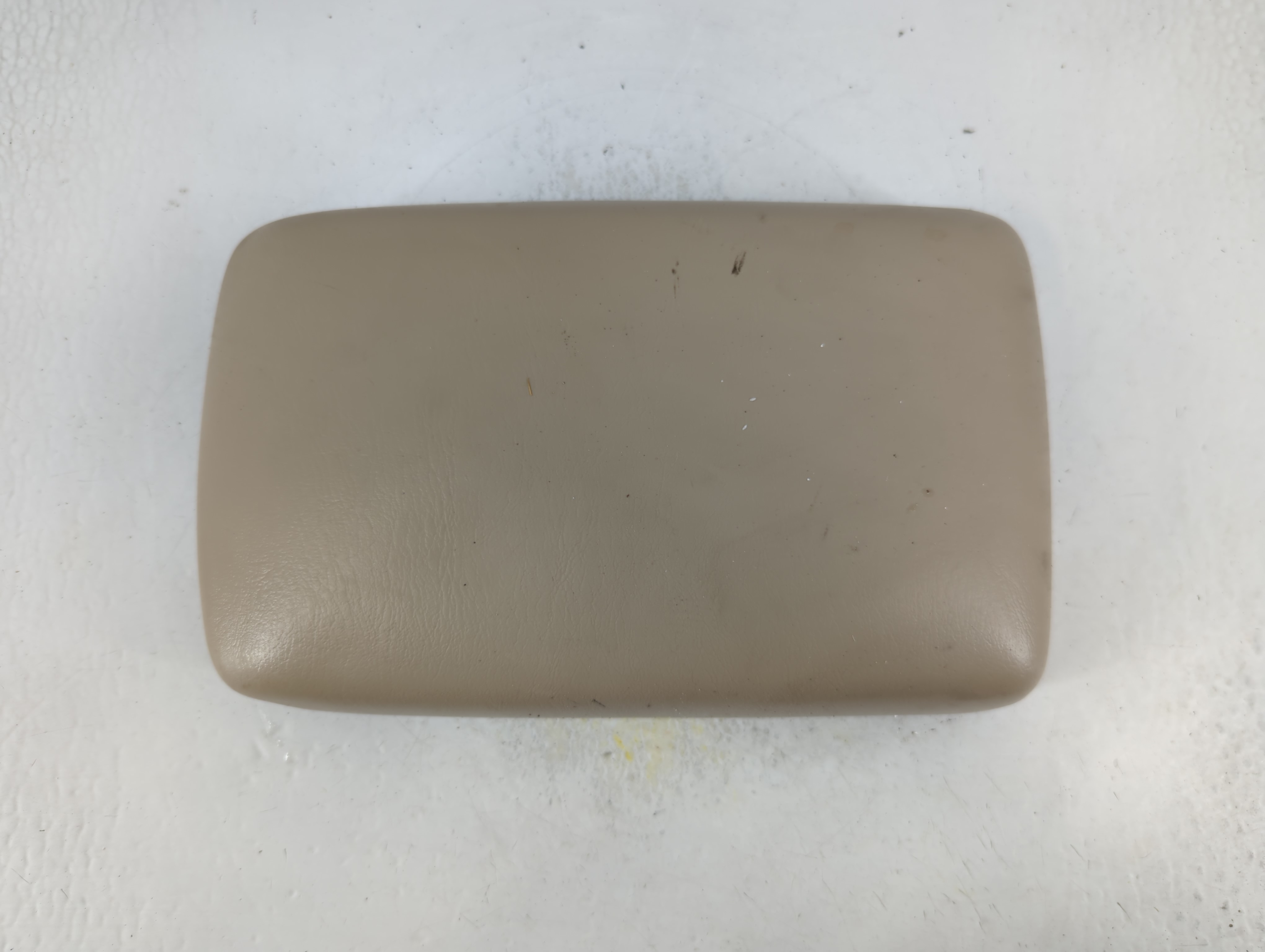 1999-2001 Toyota Solara Center Console Armrest Cover Lid Grey 845374 - Oemusedautoparts1.com