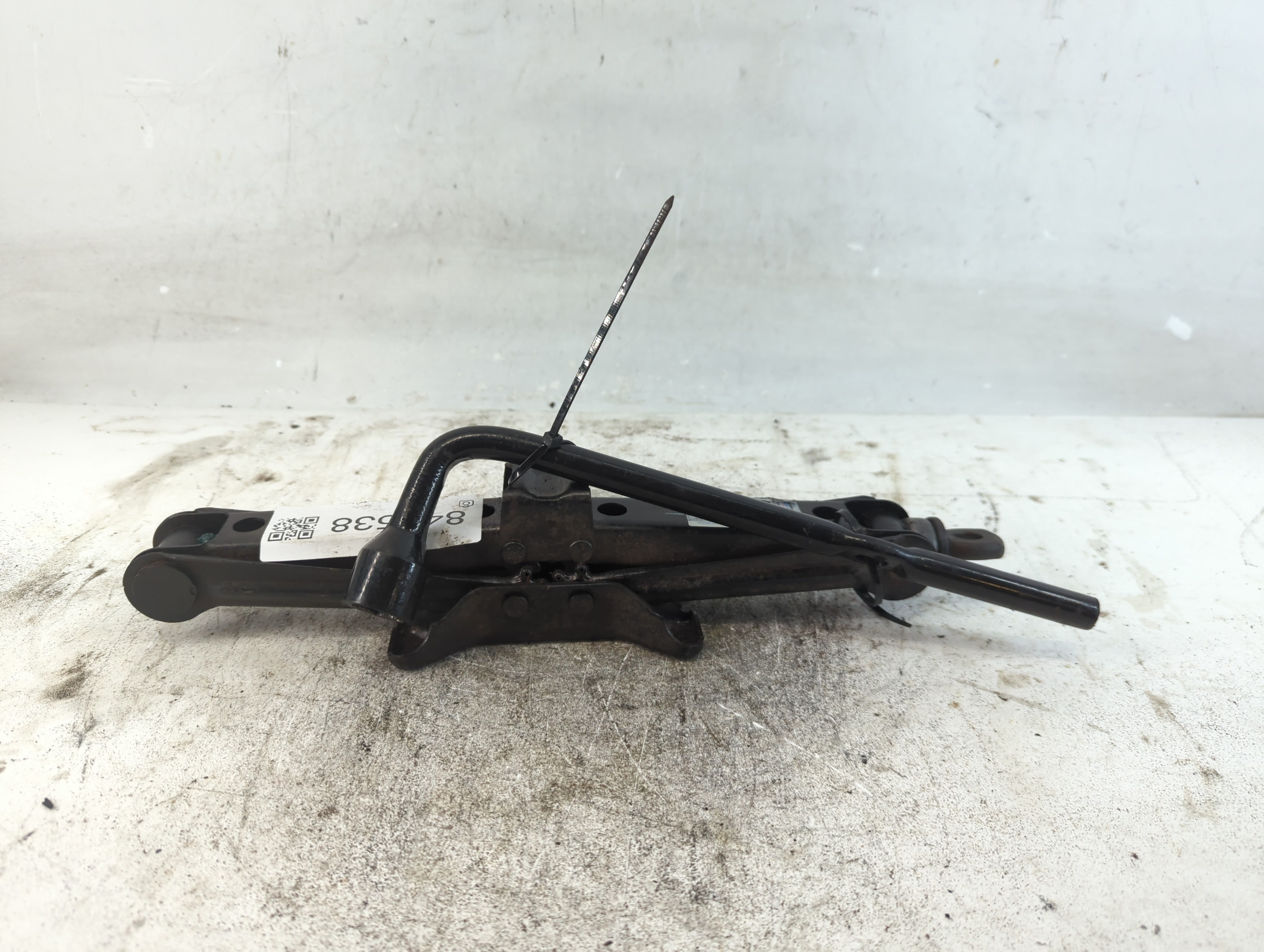 2007 Honda Civic Spare Scissor Car Jack 845538 - Oemusedautoparts1.com
