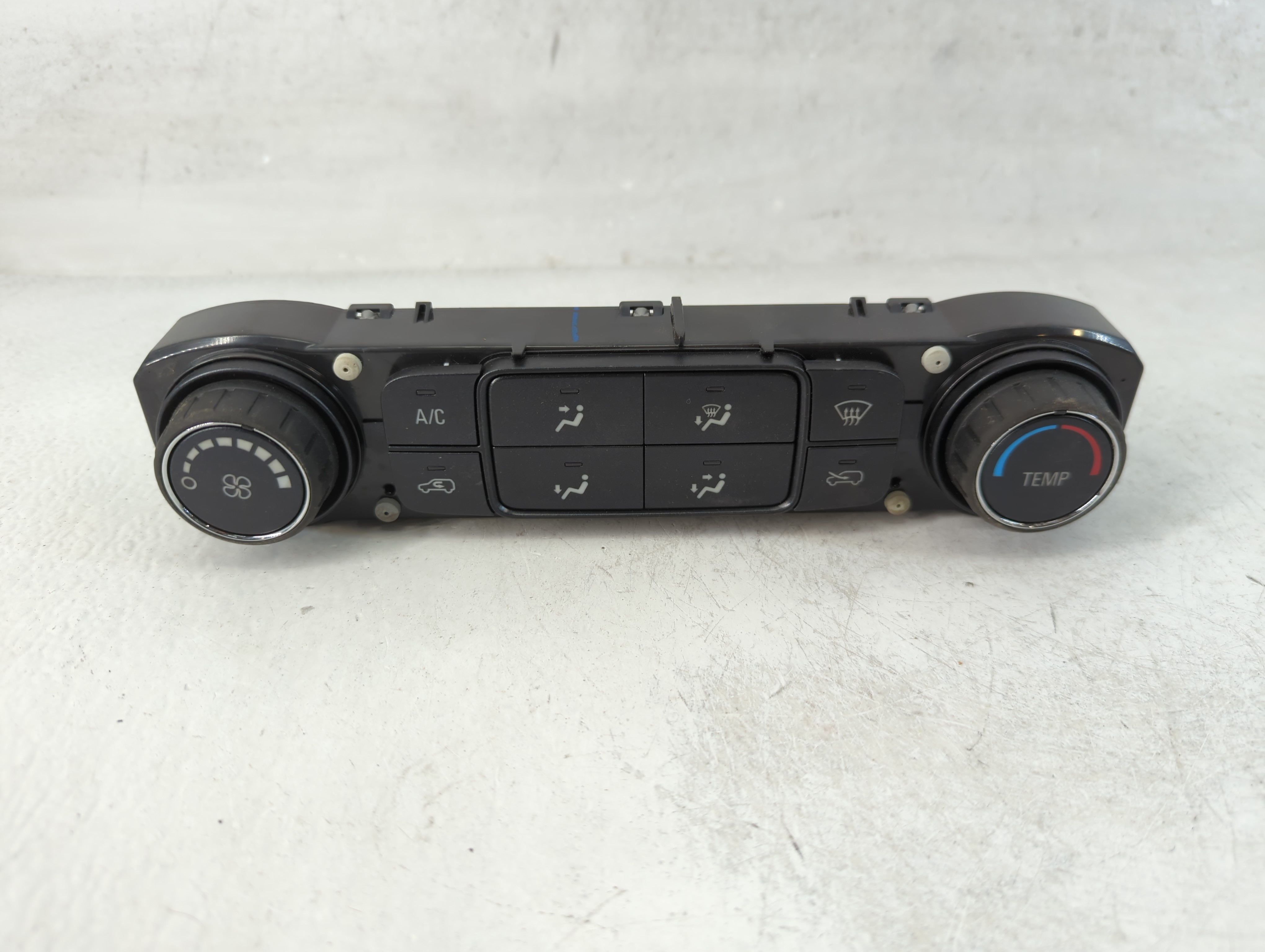 2015-2022 Chevrolet Colorado Ac Heater Climate Control 84199202 845787 - Oemusedautoparts1.com