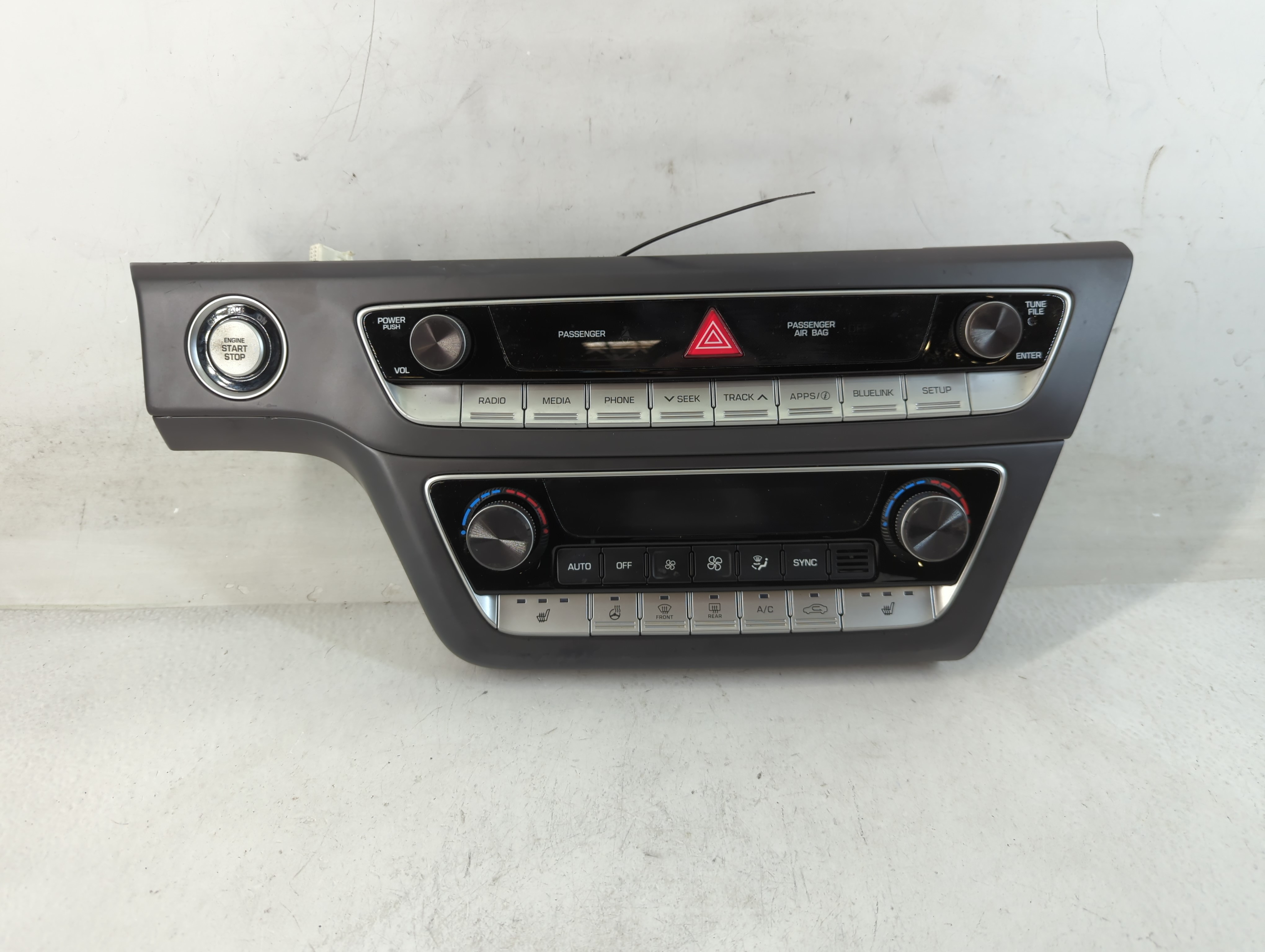2018-2019 Hyundai Sonata Ac Heater Climate Control 94510-c2aa0 845947 - Oemusedautoparts1.com