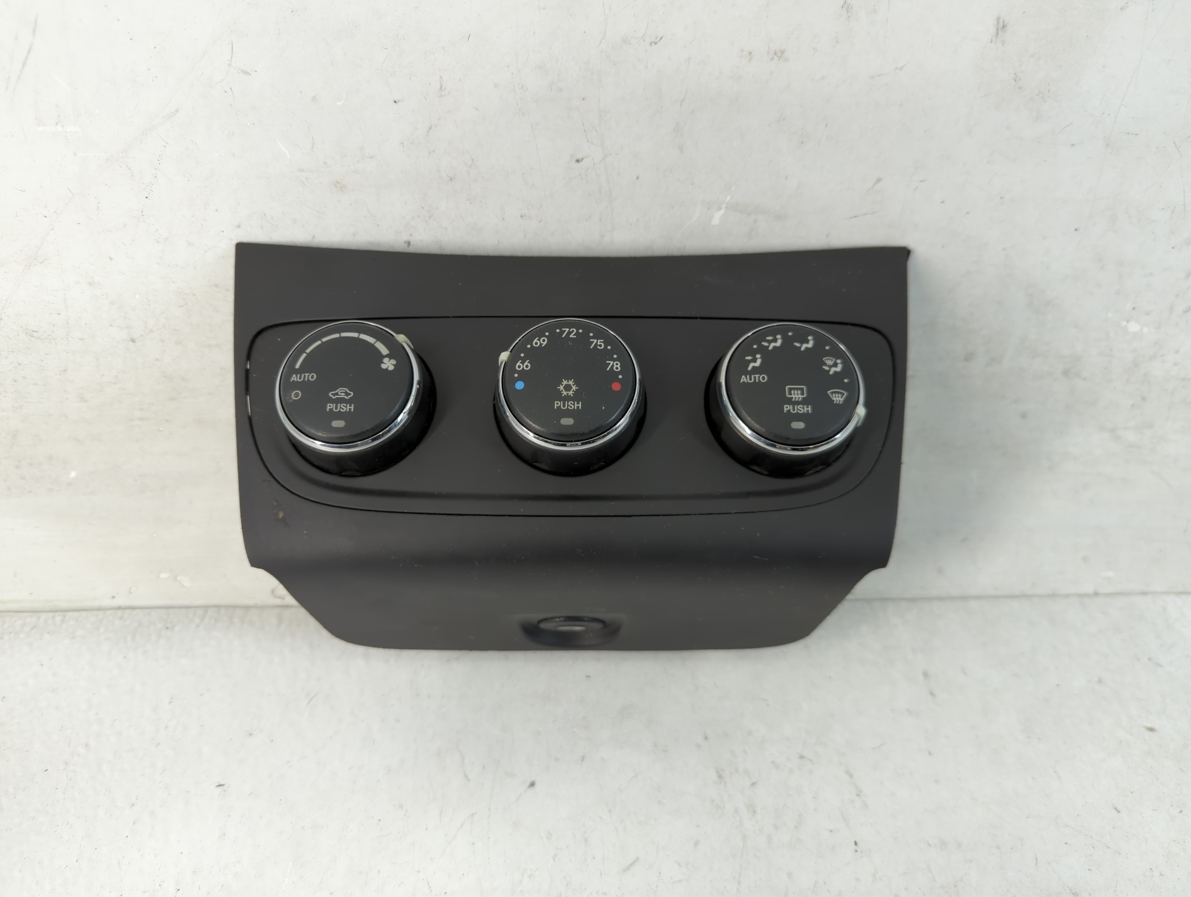 2008-2014 Dodge Avenger Ac Heater Climate Control 845955 - Oemusedautoparts1.com
