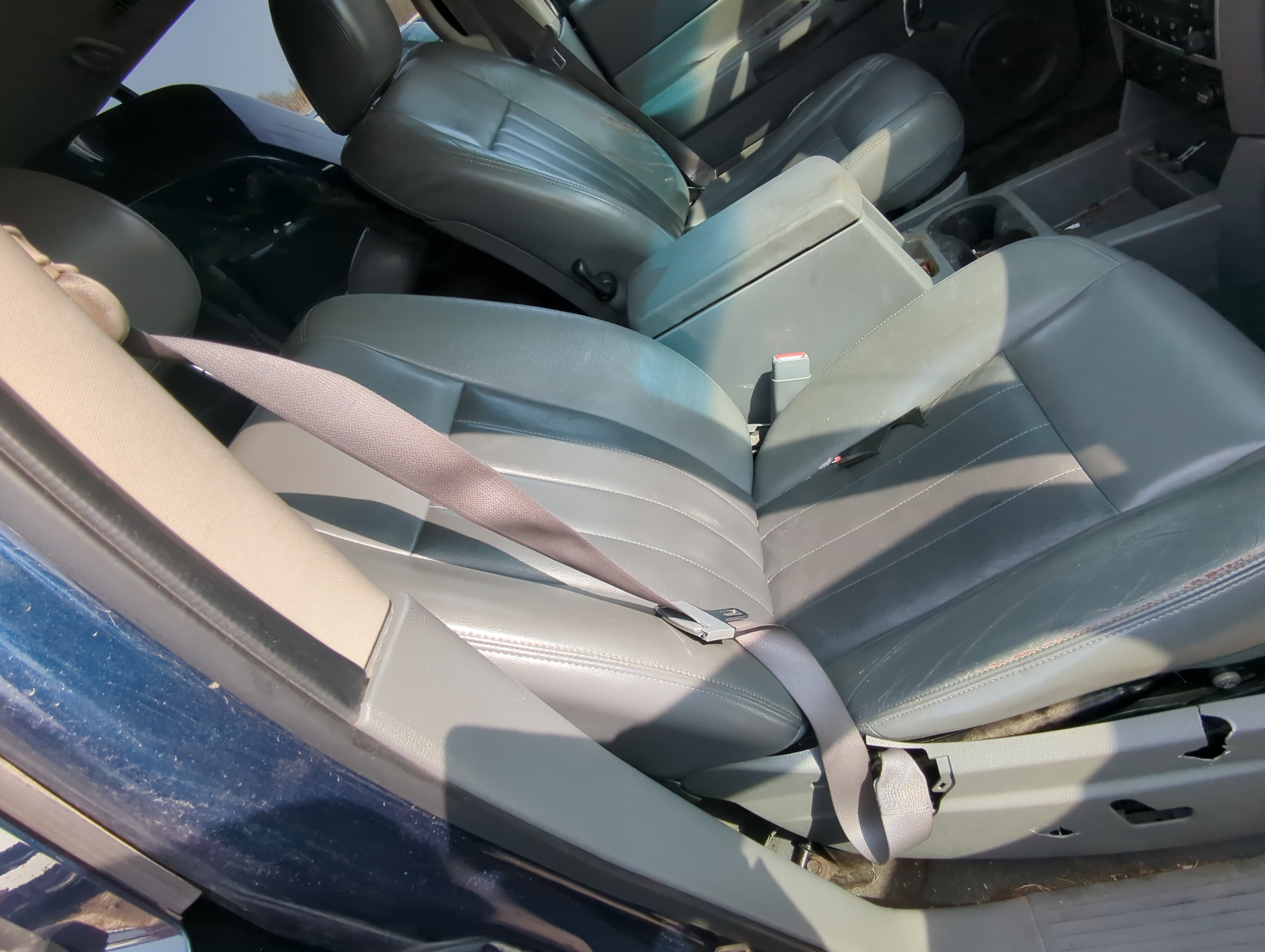 2004-2006 Dodge Durango Passenger Front Seat Oem 846324 - Oemusedautoparts1.com