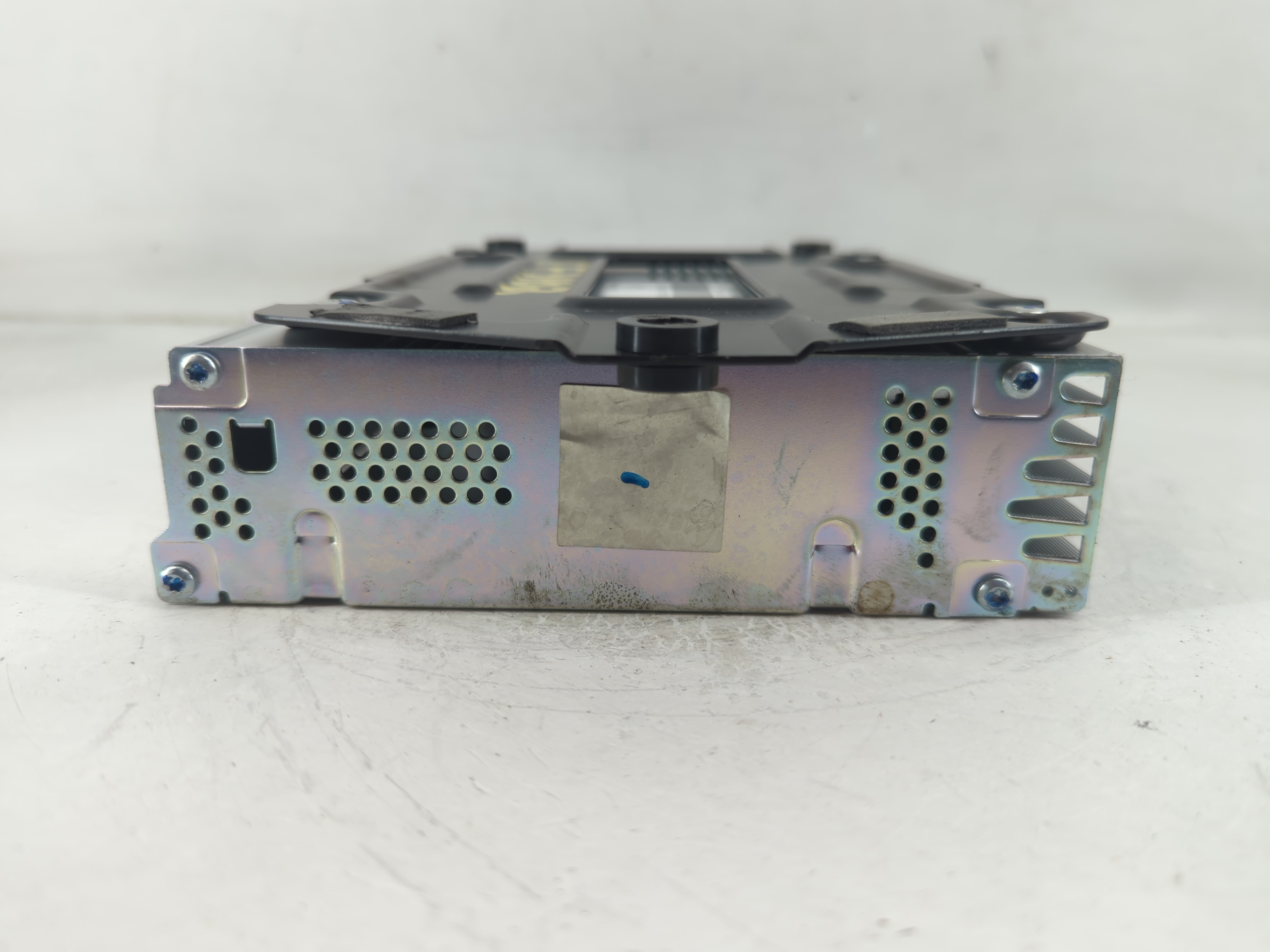 2011-2011 Buick Regal Am Fm Cd Player Radio Receiver 846784 - Oemusedautoparts1.com