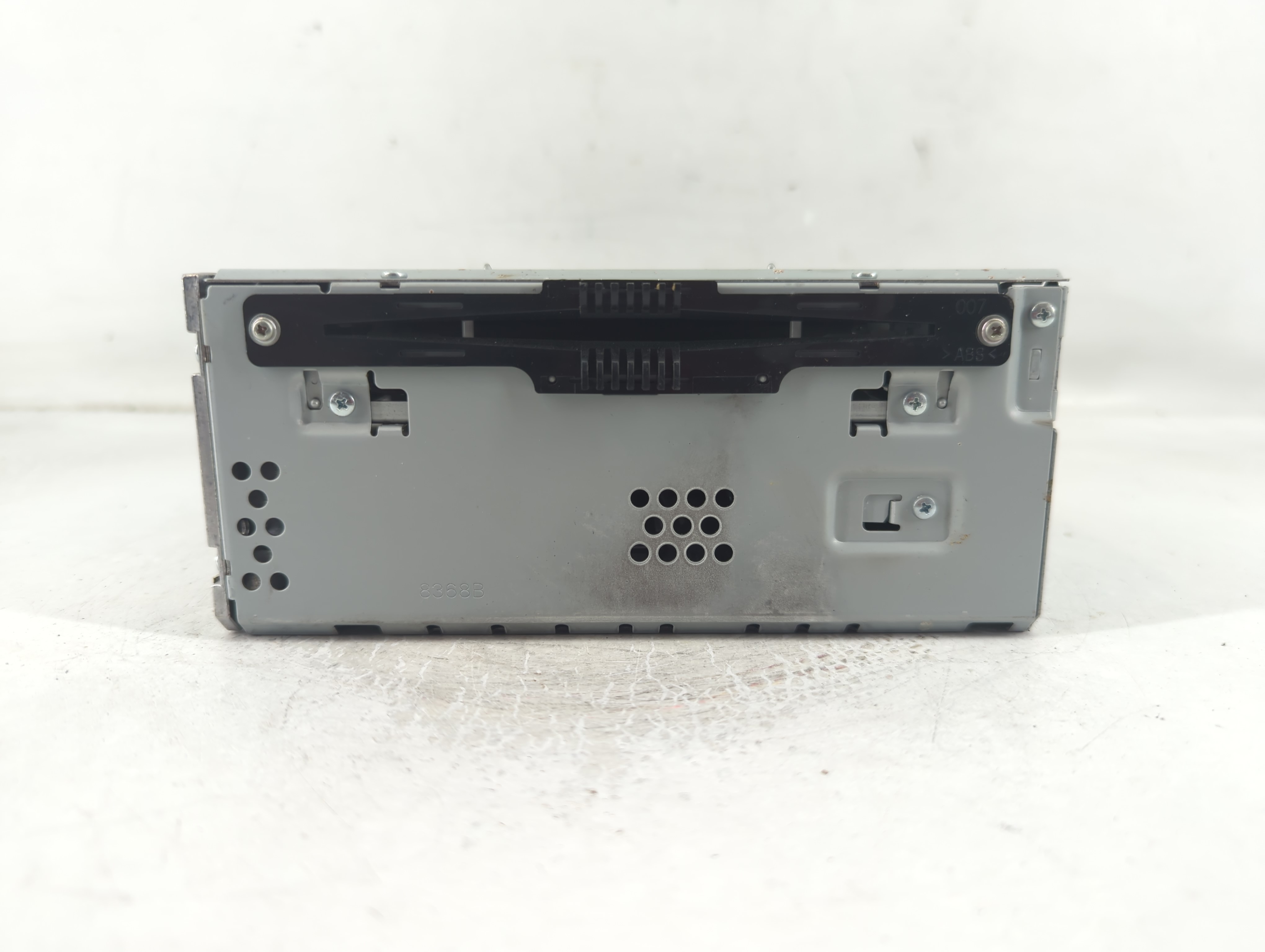 2016-2020 Ford Fusion Am Fm Cd Player Radio Receiver 846804 - Oemusedautoparts1.com